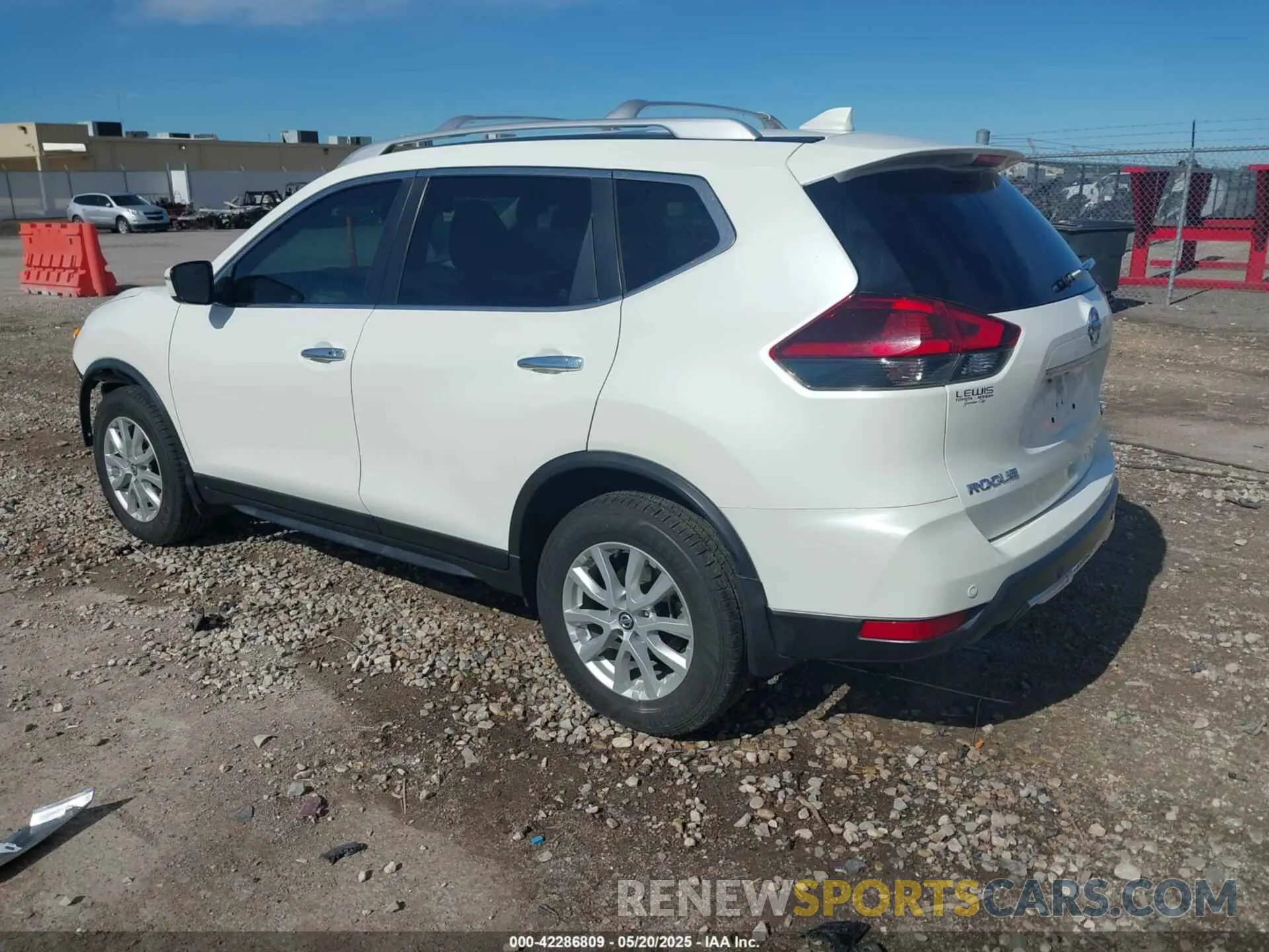 3 fotografías del automóvil dañado JN8AT2MV4LW132438 NISSAN ROGUE 2020