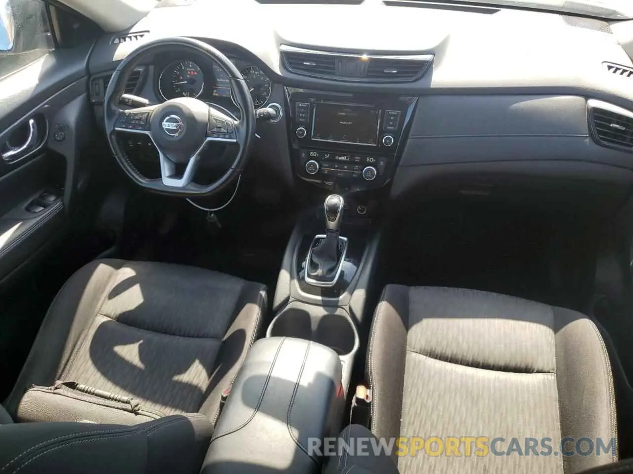 8 fotografías del automóvil dañado JN8AT2MV5LW133386 NISSAN ROGUE 2020