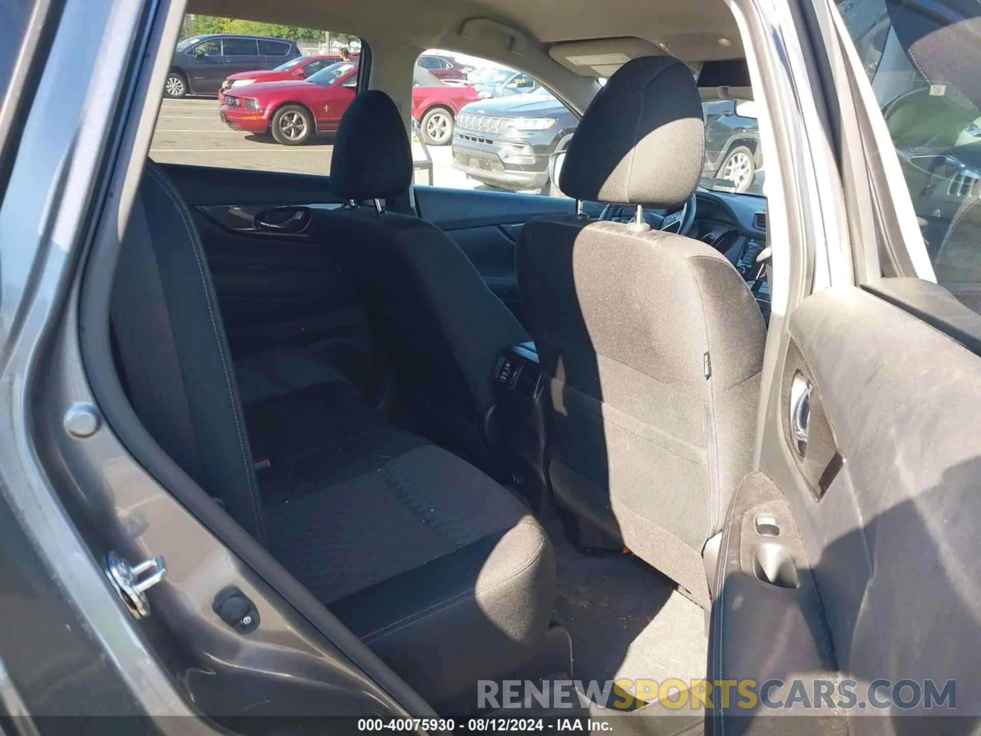 8 fotografías del automóvil dañado JN8AT2MV7LW102219 NISSAN ROGUE 2020