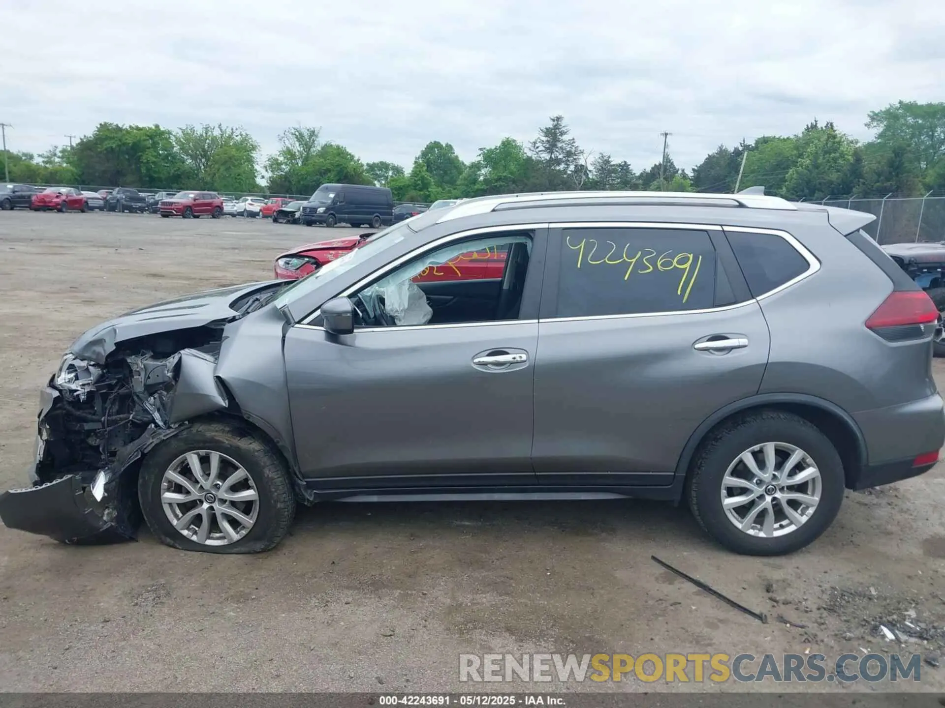 14 fotografías del automóvil dañado JN8AT2MV8LW109759 NISSAN ROGUE 2020