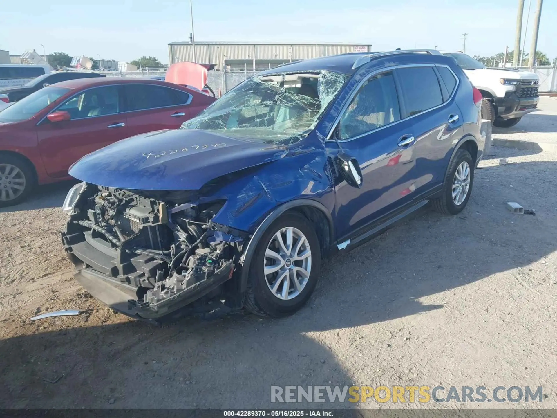2 fotografías del automóvil dañado JN8AT2MV9LW104831 NISSAN ROGUE 2020
