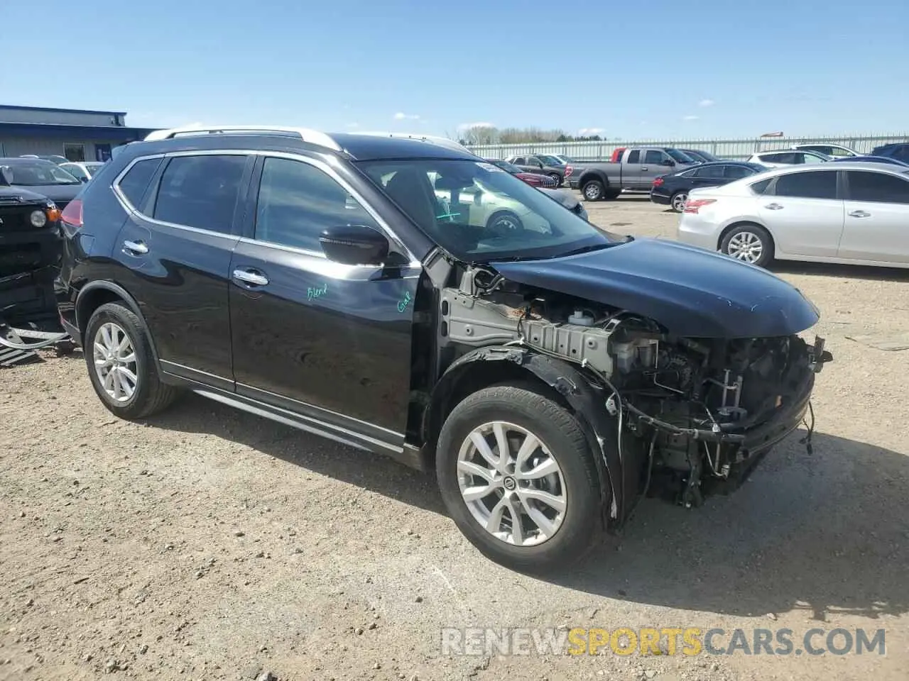 4 fotografías del automóvil dañado KNMAT2MT1LP535748 NISSAN ROGUE 2020