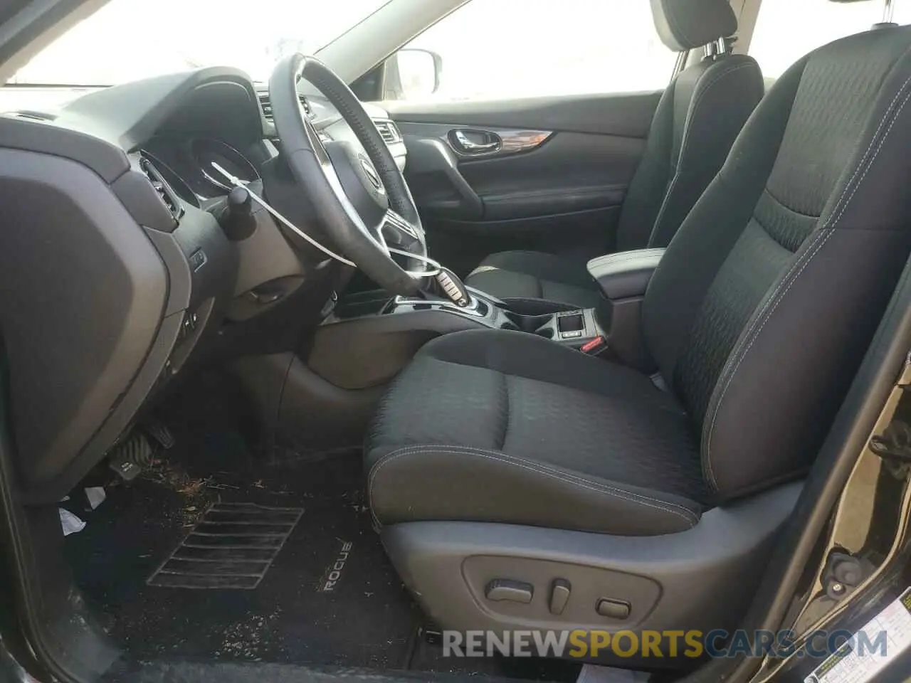 7 fotografías del automóvil dañado KNMAT2MT1LP535748 NISSAN ROGUE 2020