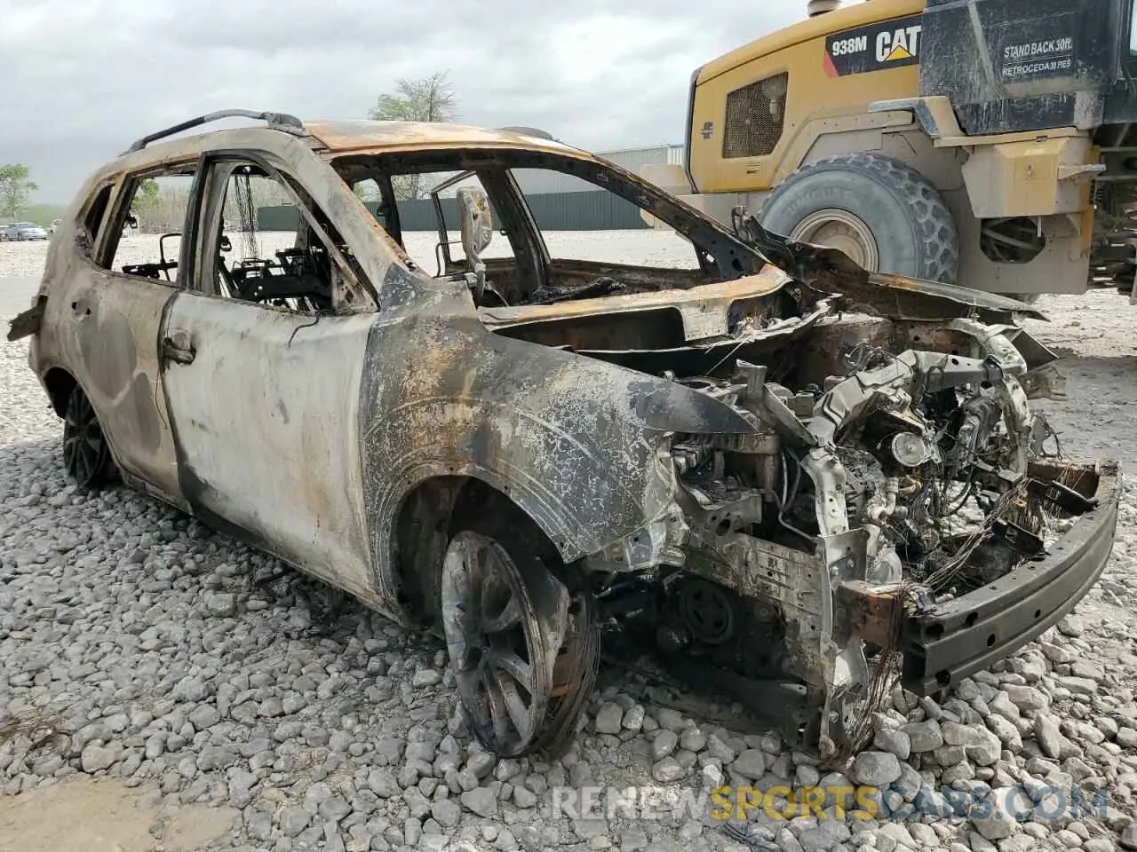 4 fotografías del automóvil dañado KNMAT2MT2LP542952 NISSAN ROGUE 2020