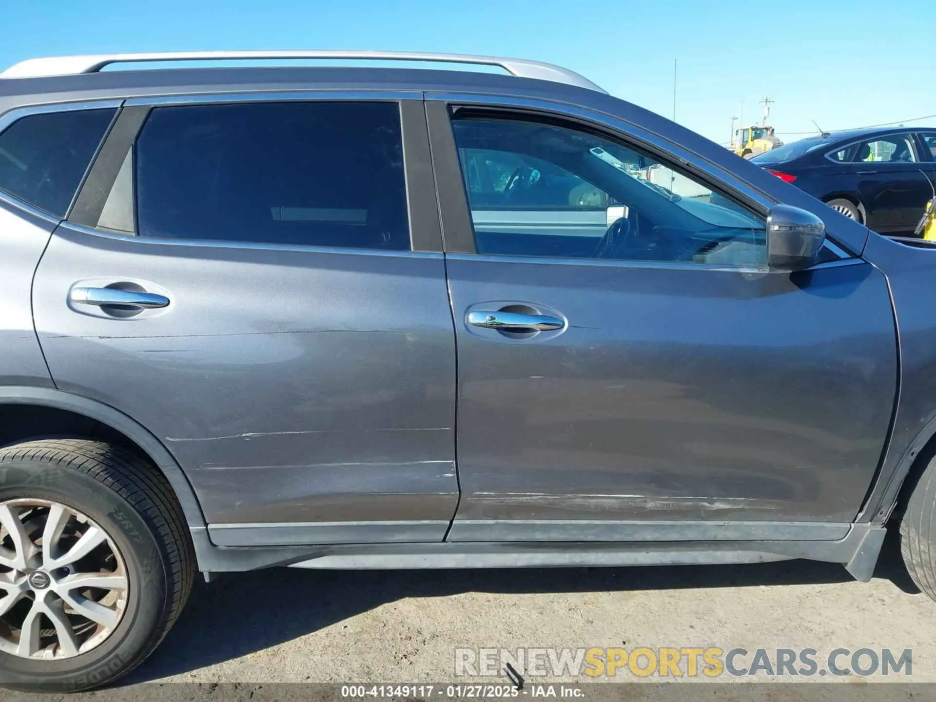 13 fotografías del automóvil dañado KNMAT2MT3LP537761 NISSAN ROGUE 2020