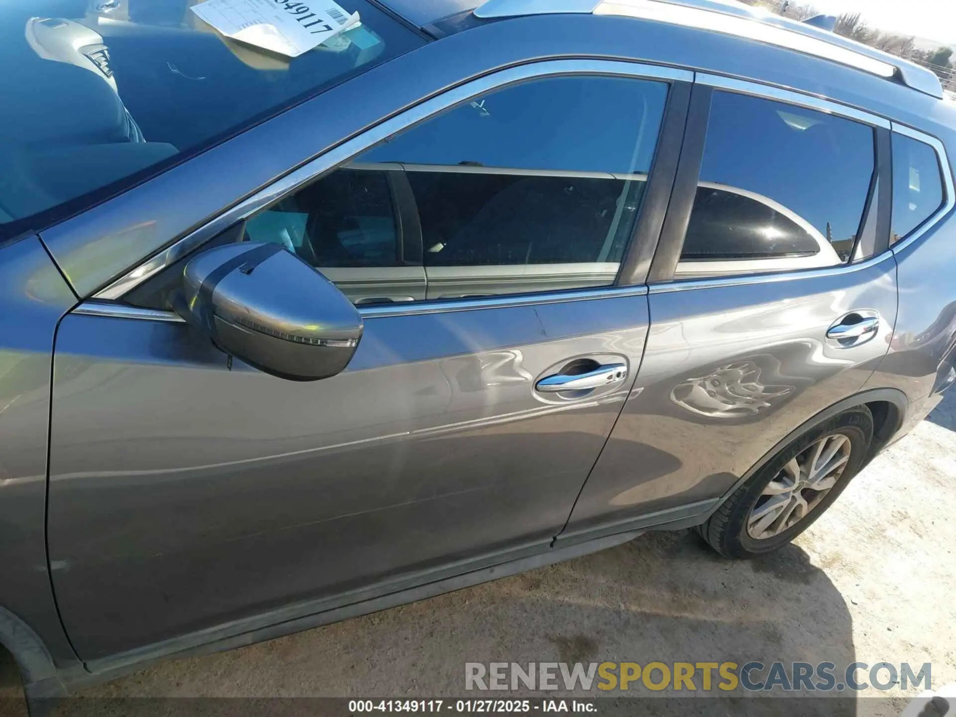 14 fotografías del automóvil dañado KNMAT2MT3LP537761 NISSAN ROGUE 2020