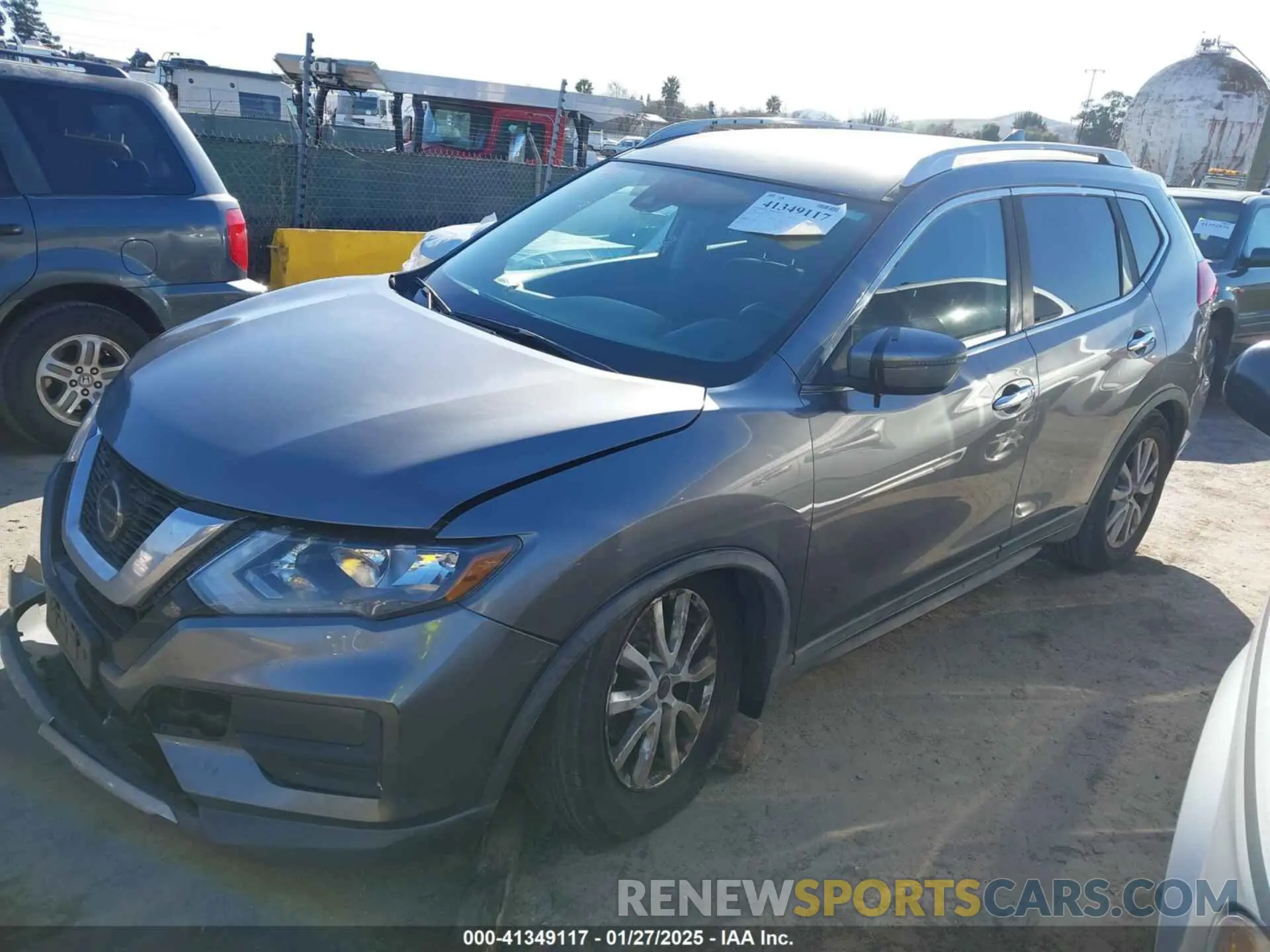 2 fotografías del automóvil dañado KNMAT2MT3LP537761 NISSAN ROGUE 2020