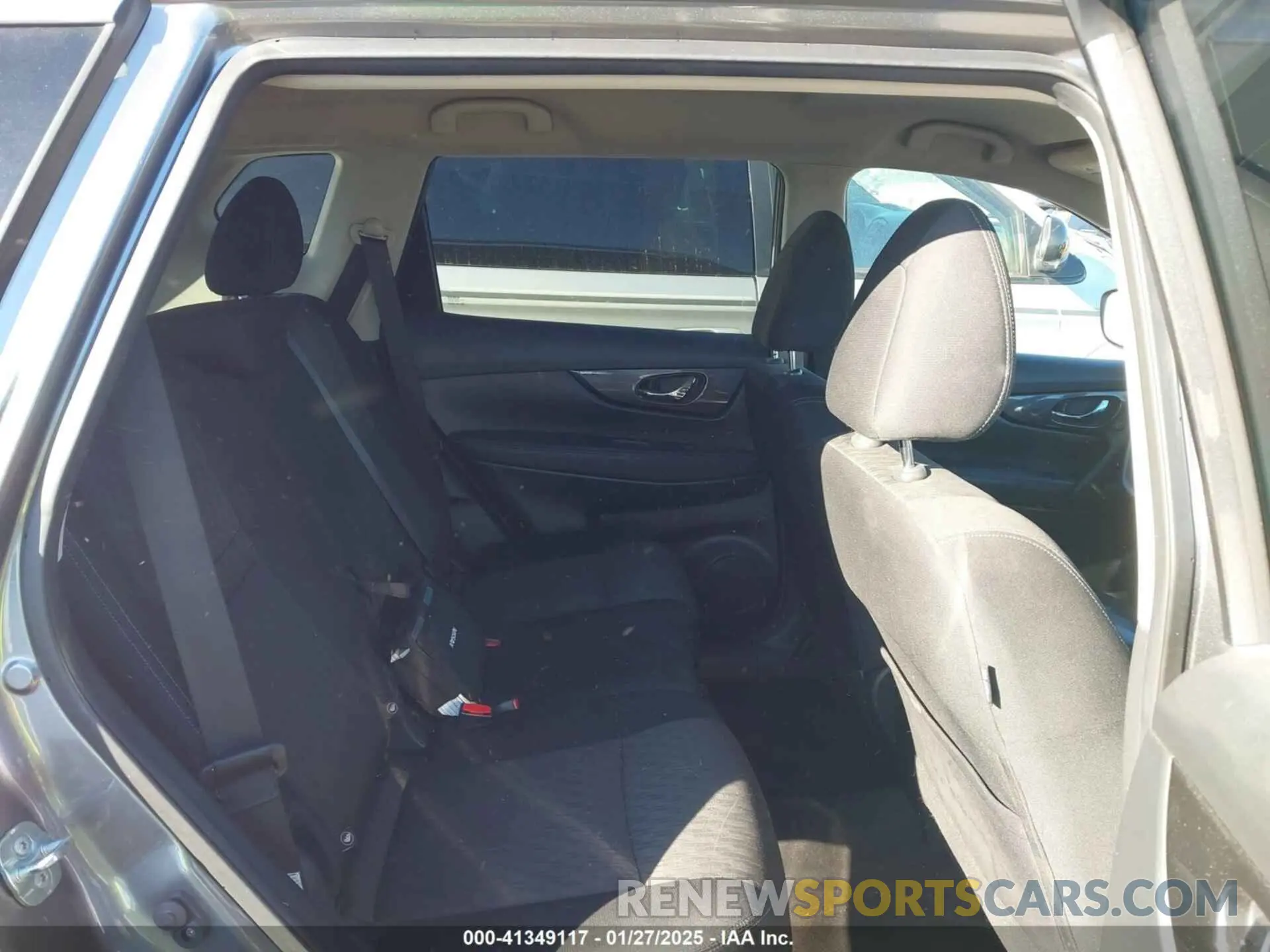 8 fotografías del automóvil dañado KNMAT2MT3LP537761 NISSAN ROGUE 2020