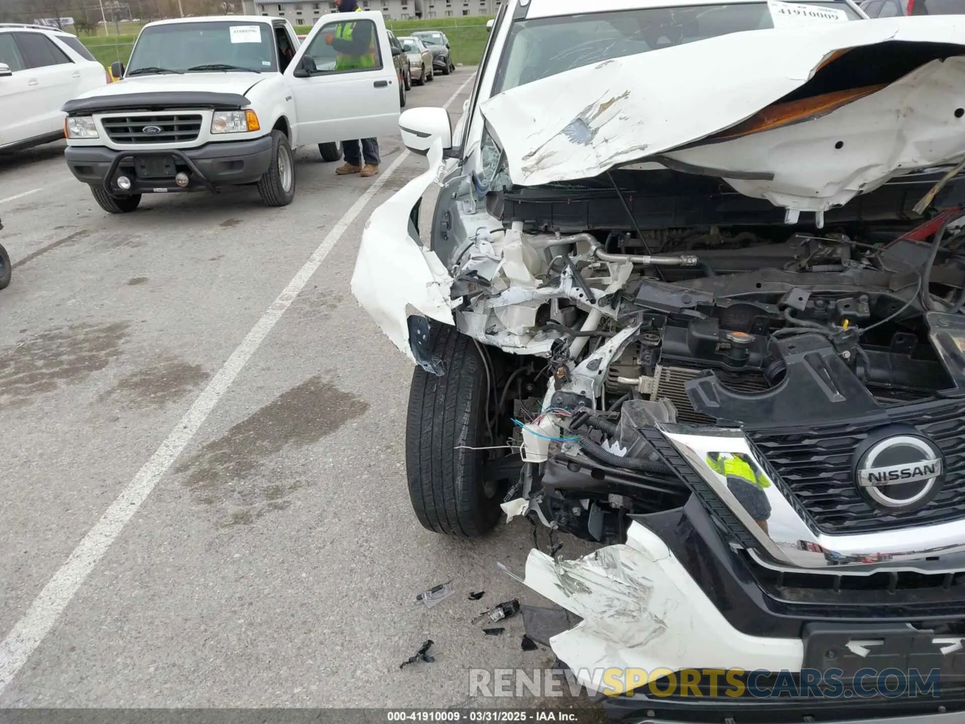 6 fotografías del automóvil dañado KNMAT2MT4LP510147 NISSAN ROGUE 2020