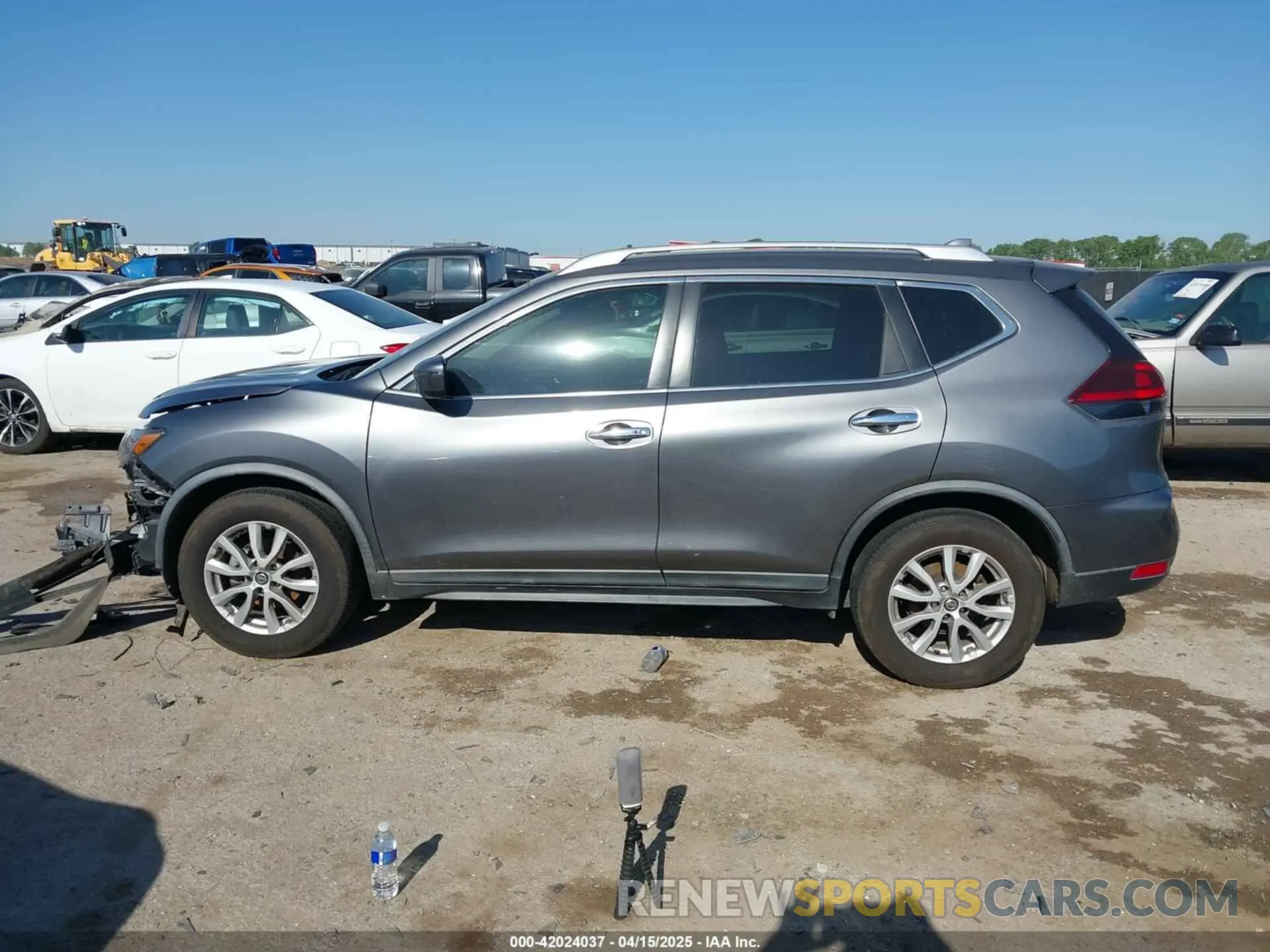 15 fotografías del automóvil dañado KNMAT2MT4LP514652 NISSAN ROGUE 2020
