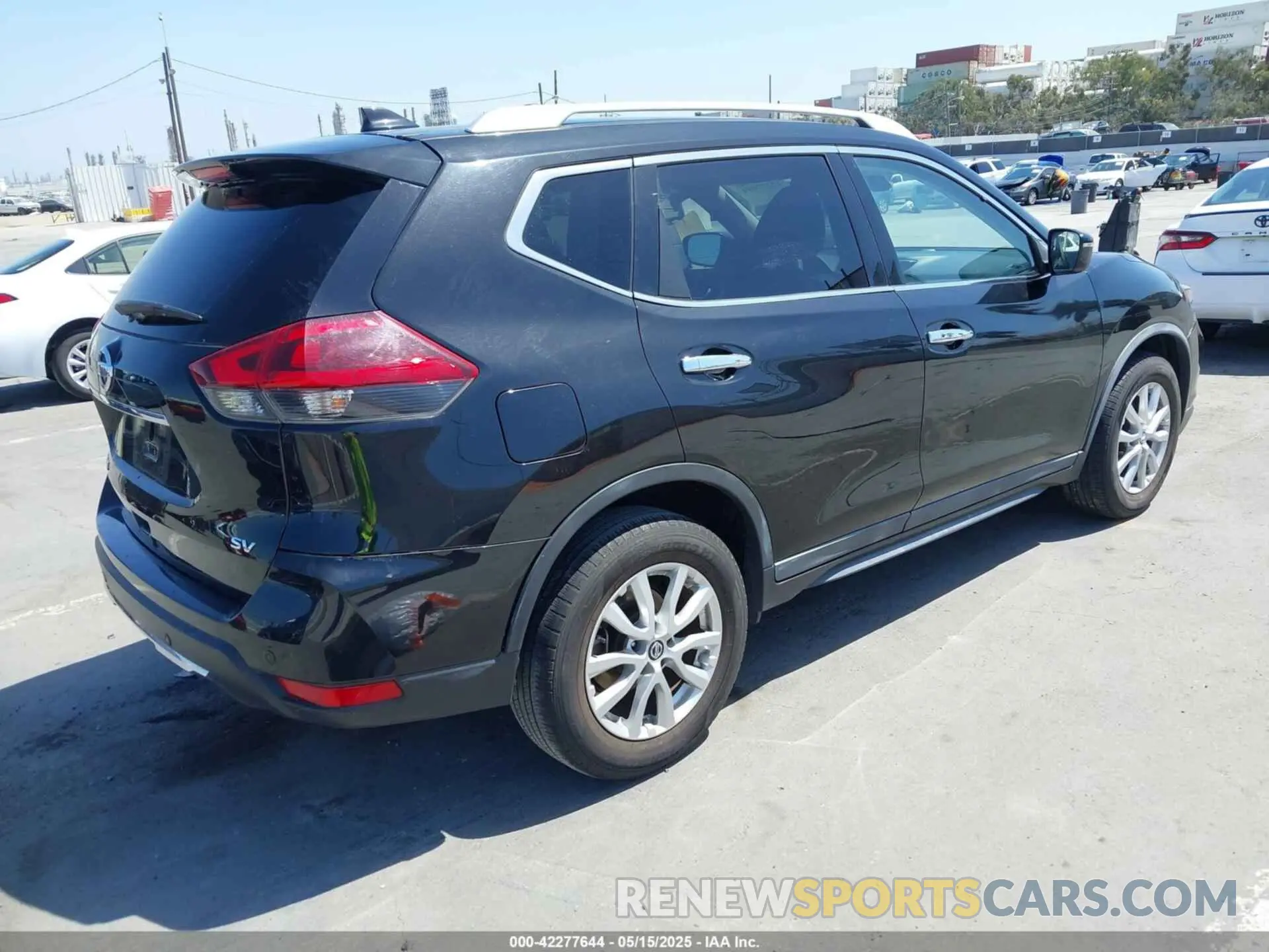 4 fotografías del automóvil dañado KNMAT2MT4LP526705 NISSAN ROGUE 2020