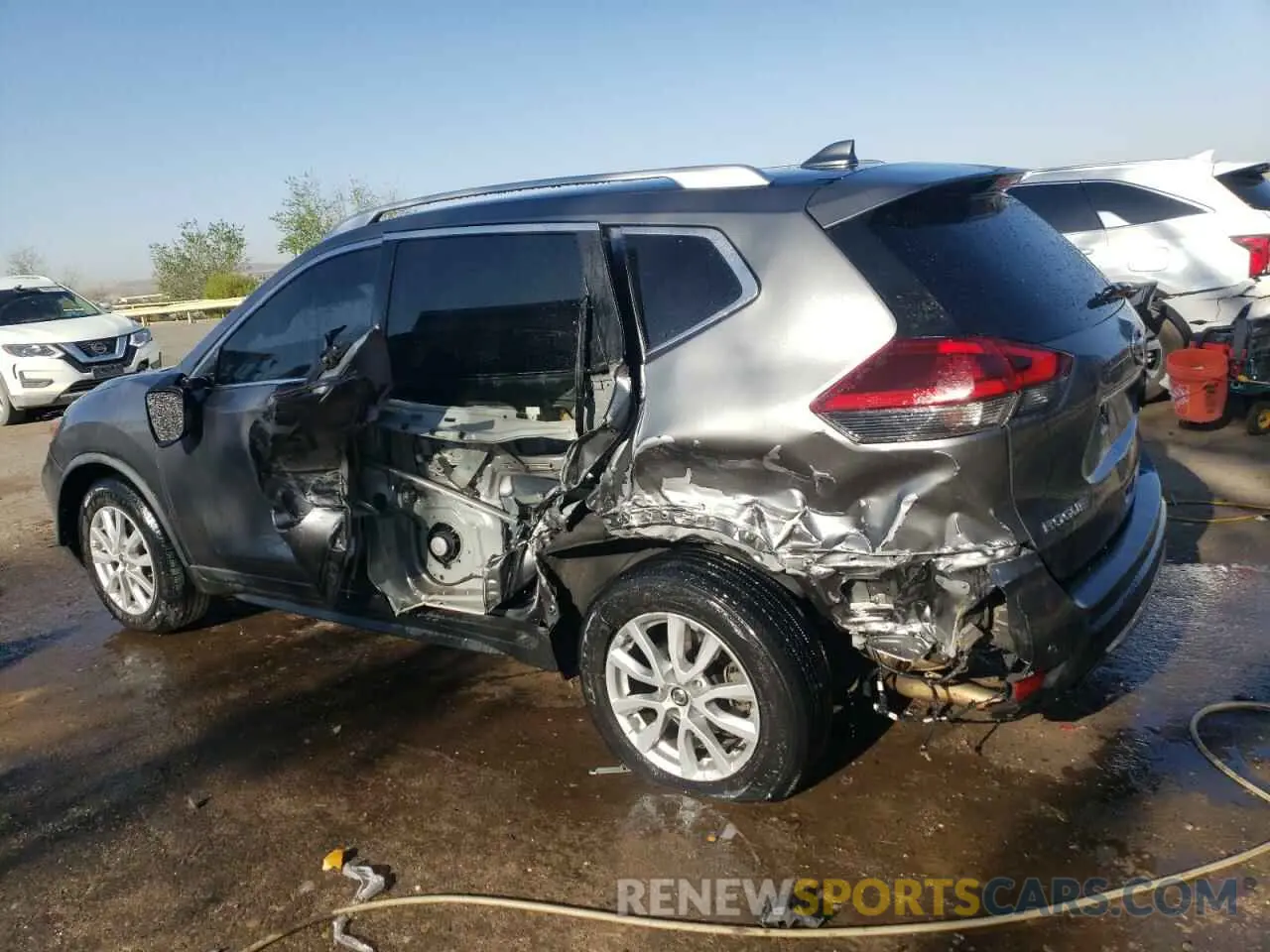 2 fotografías del automóvil dañado KNMAT2MT6LP517293 NISSAN ROGUE 2020