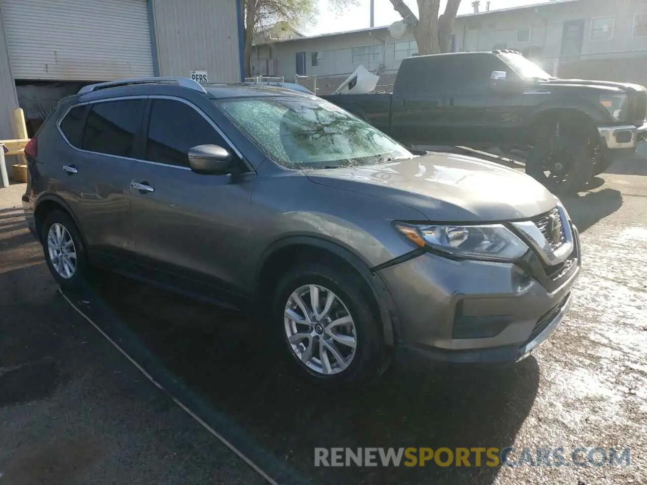 4 fotografías del automóvil dañado KNMAT2MT6LP517293 NISSAN ROGUE 2020