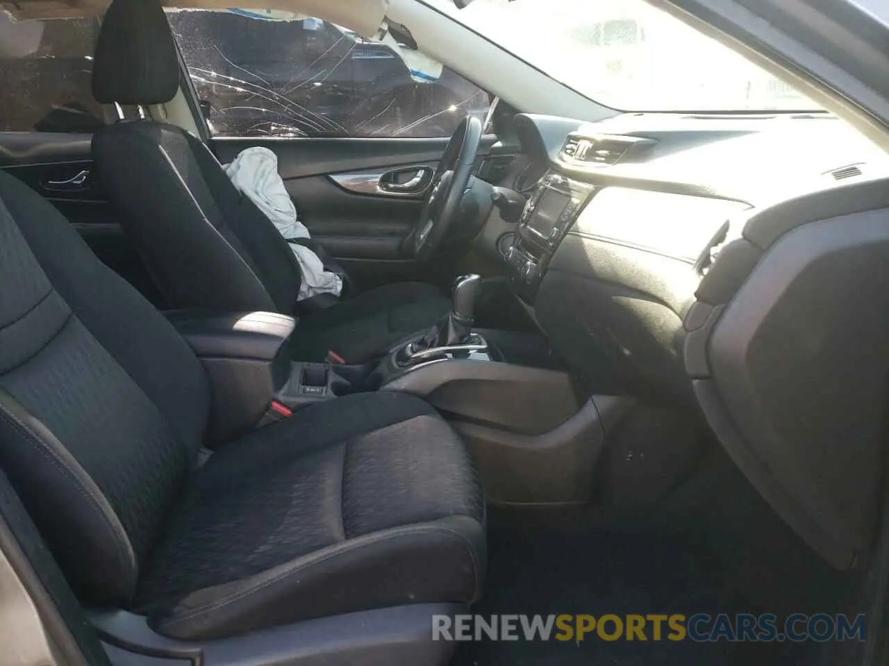 7 fotografías del automóvil dañado KNMAT2MT6LP517293 NISSAN ROGUE 2020