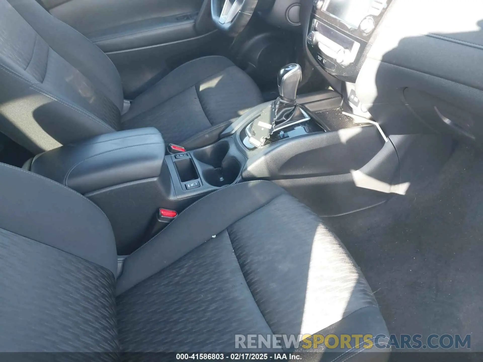 5 fotografías del automóvil dañado KNMAT2MT6LP523174 NISSAN ROGUE 2020