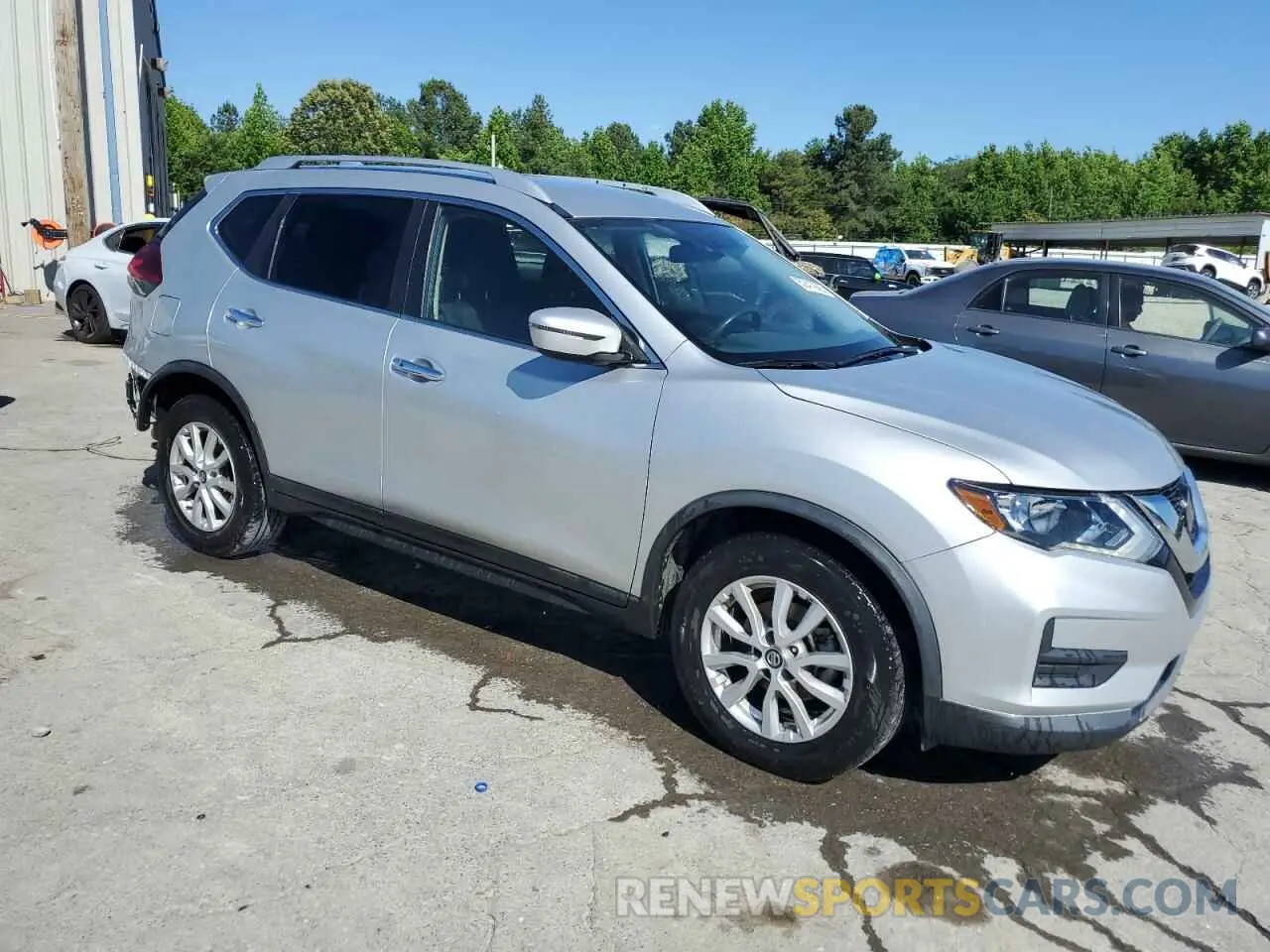 4 fotografías del automóvil dañado KNMAT2MT7LP540954 NISSAN ROGUE 2020
