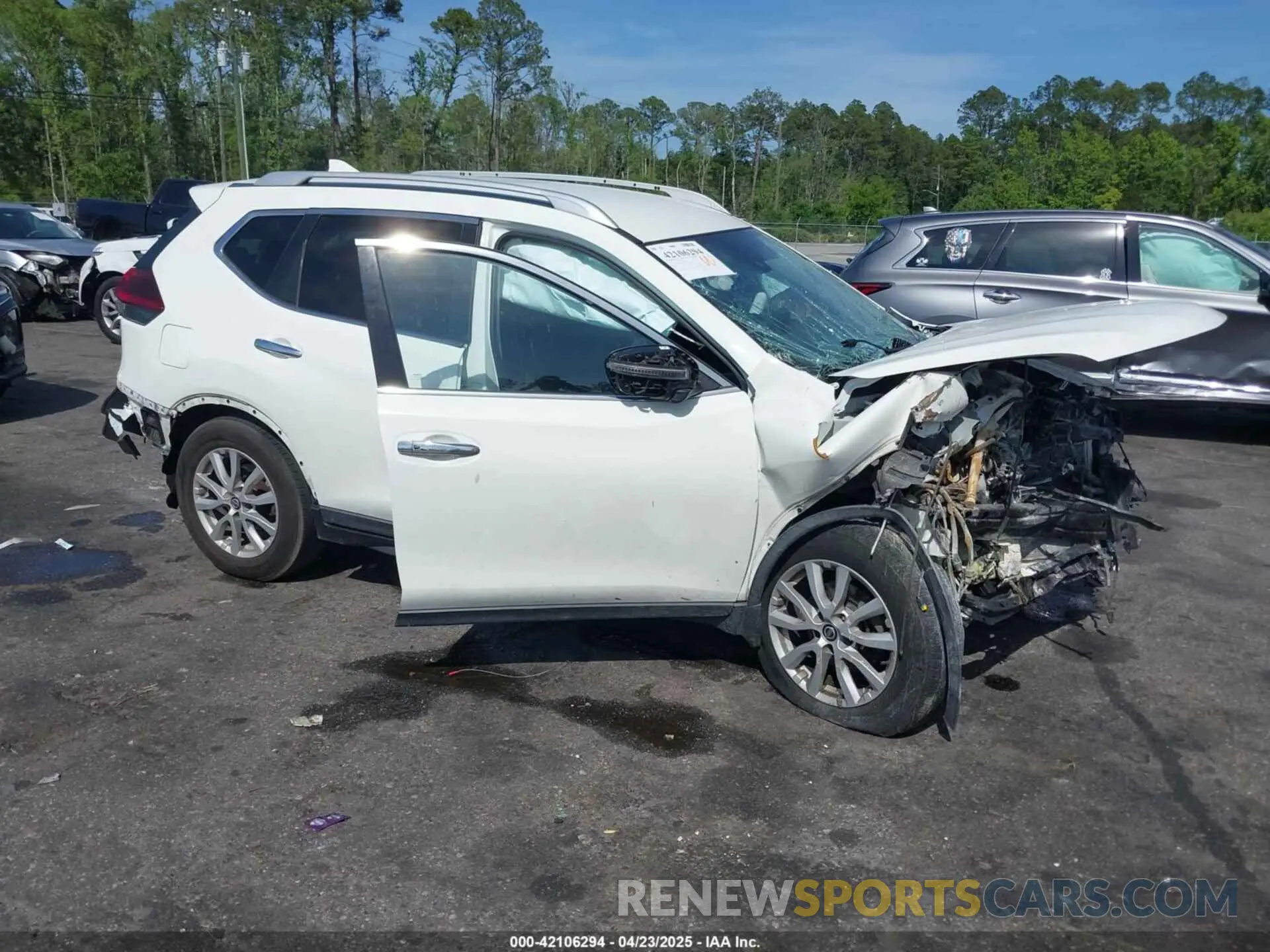 1 fotografías del automóvil dañado KNMAT2MT8LP524584 NISSAN ROGUE 2020