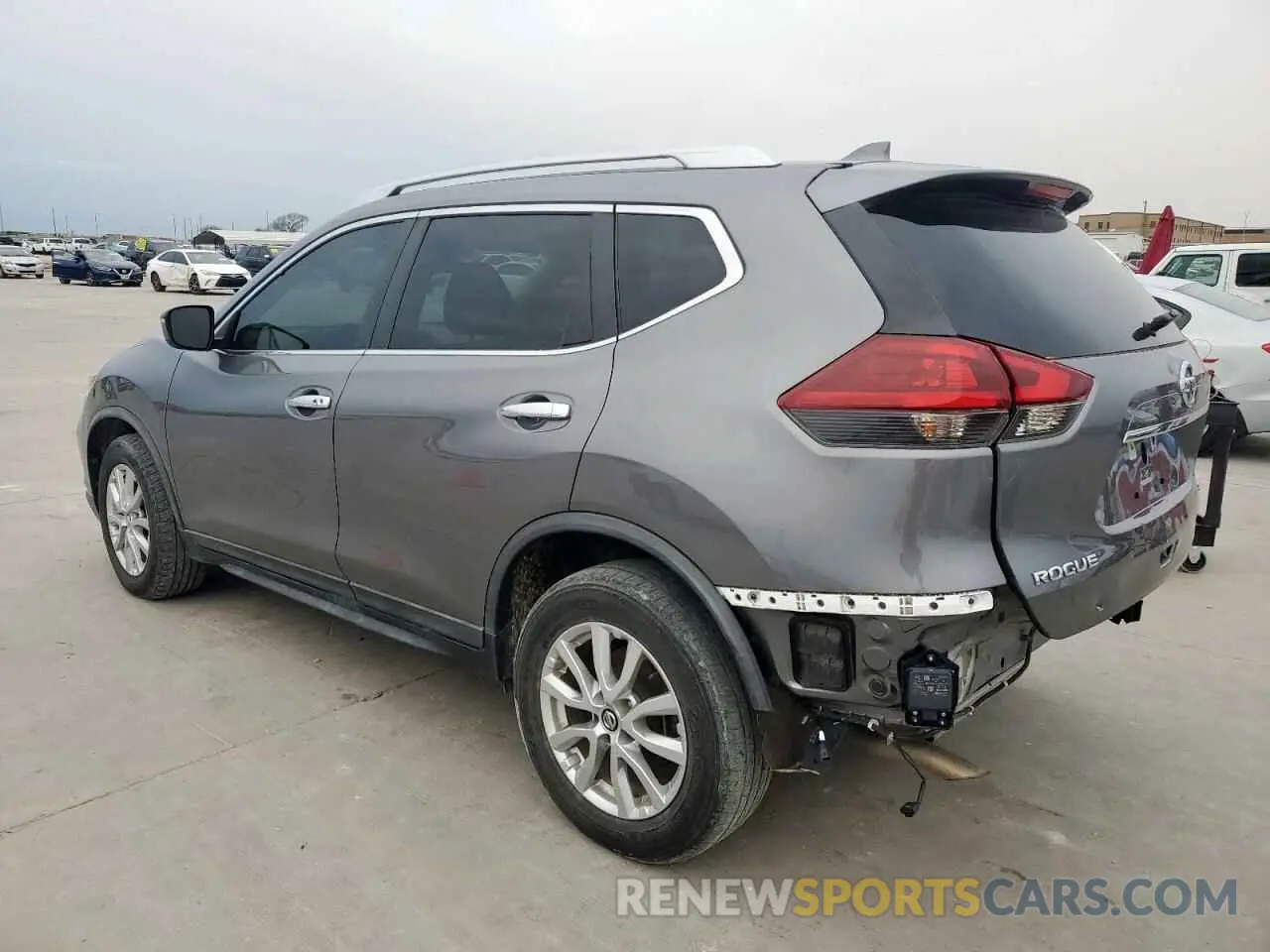 2 fotografías del automóvil dañado KNMAT2MT8LP526206 NISSAN ROGUE 2020
