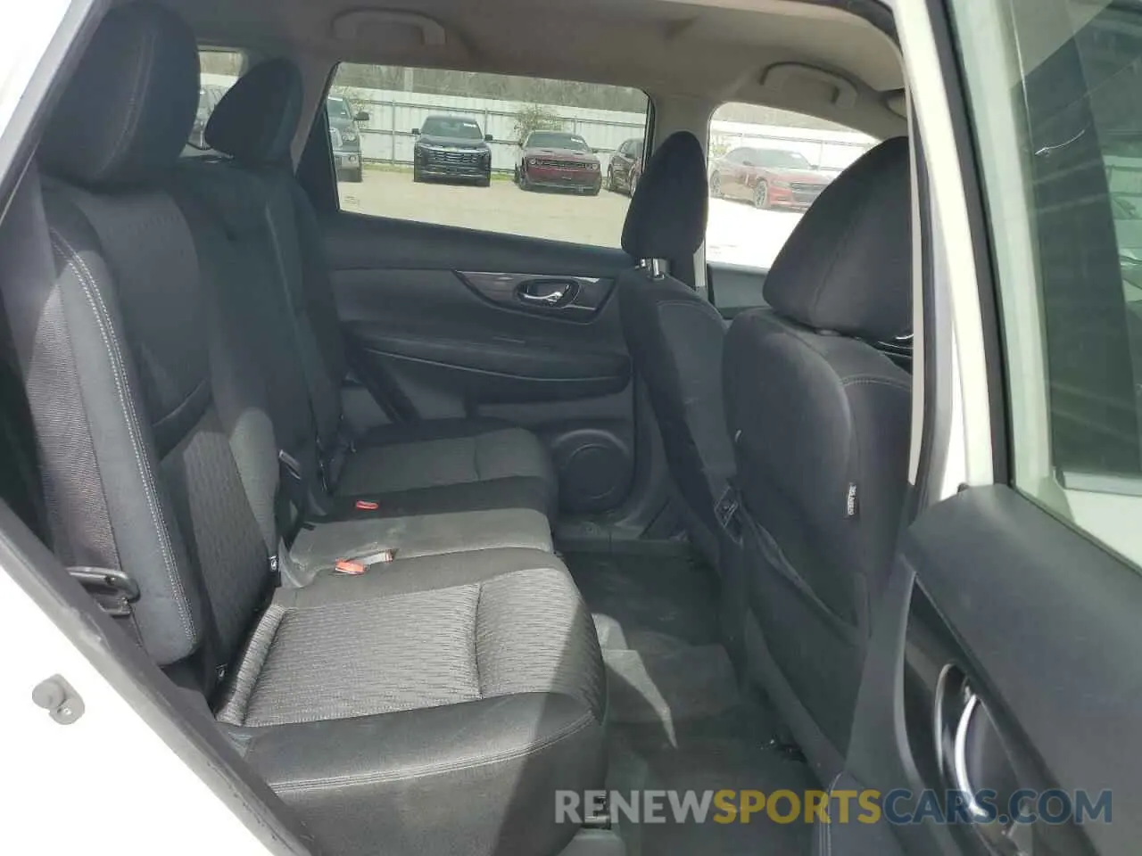 11 fotografías del automóvil dañado KNMAT2MT8LP534502 NISSAN ROGUE 2020
