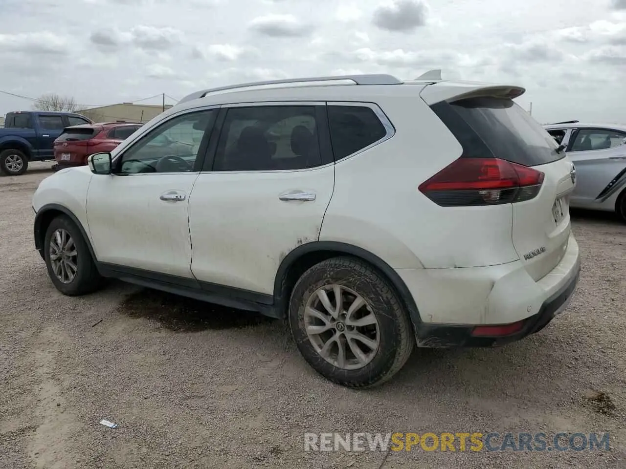 2 fotografías del automóvil dañado KNMAT2MT8LP534502 NISSAN ROGUE 2020