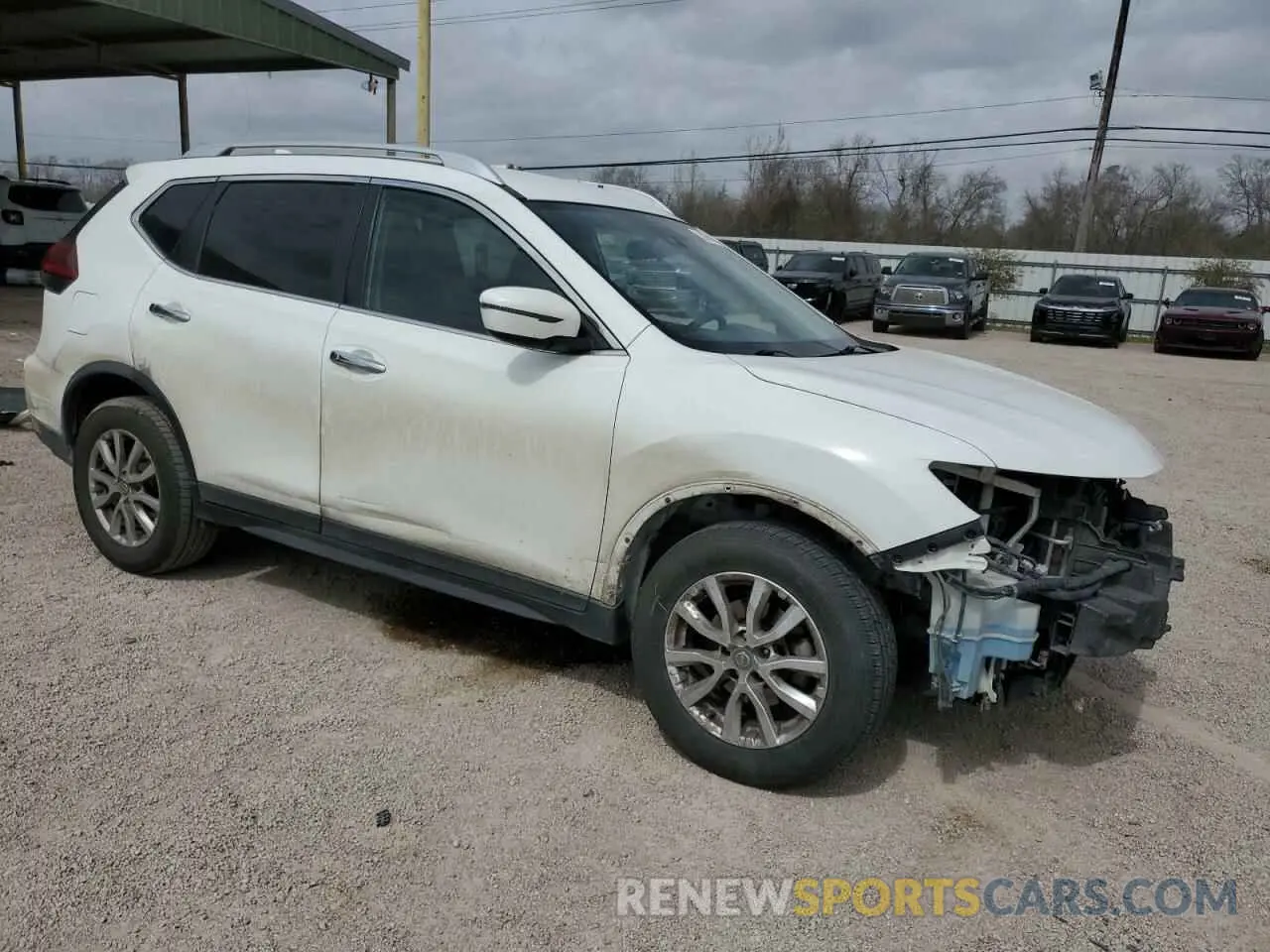 4 fotografías del automóvil dañado KNMAT2MT8LP534502 NISSAN ROGUE 2020