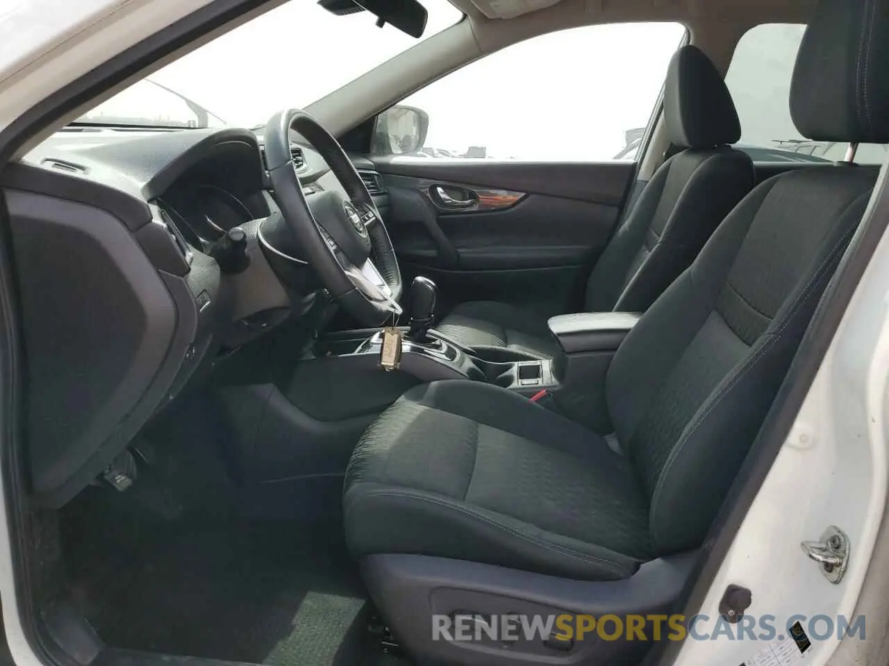 7 fotografías del automóvil dañado KNMAT2MT8LP534502 NISSAN ROGUE 2020
