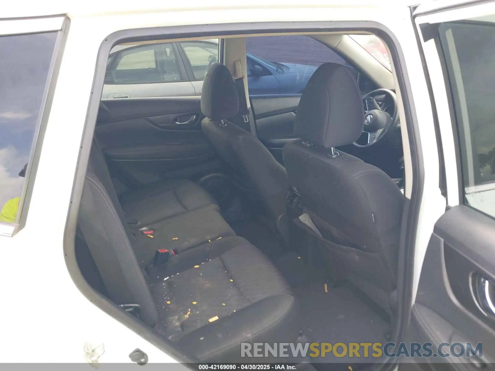 8 fotografías del automóvil dañado KNMAT2MT9LP507566 NISSAN ROGUE 2020