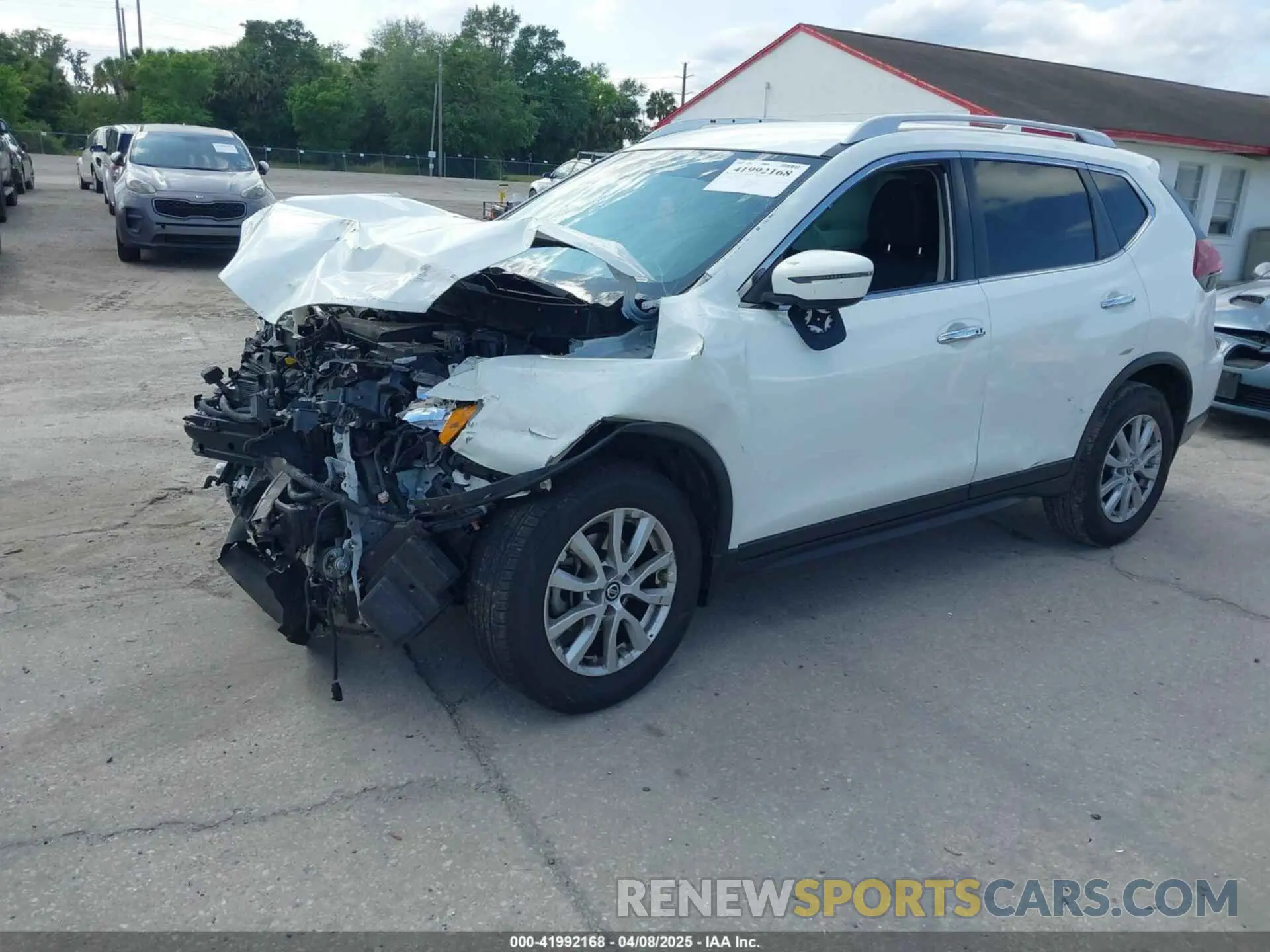 2 fotografías del automóvil dañado KNMAT2MTXLP519404 NISSAN ROGUE 2020