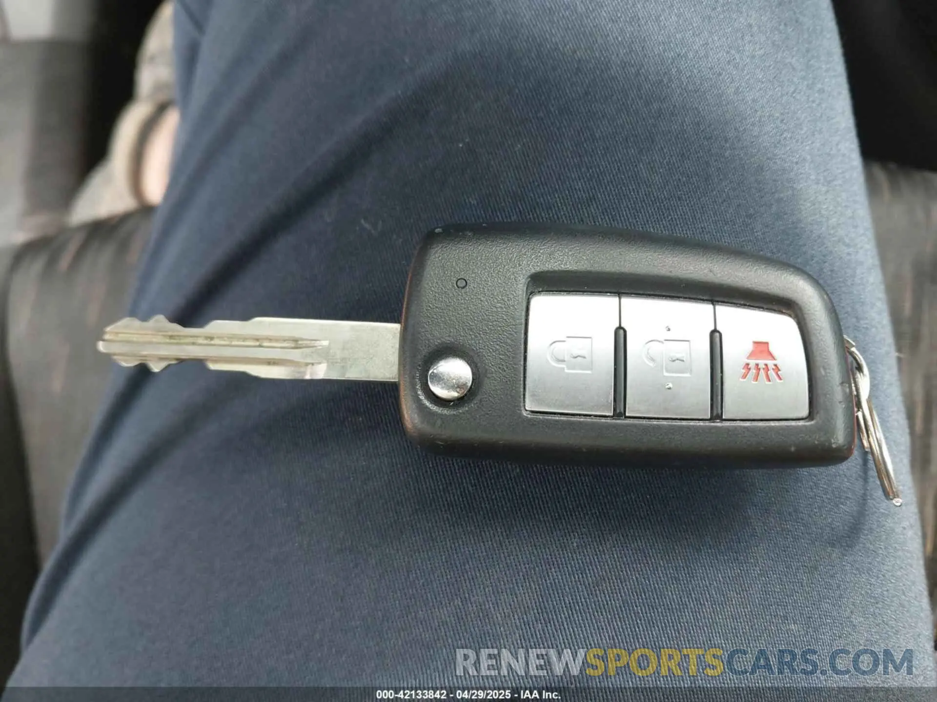 11 fotografías del automóvil dañado KNMAT2MV0LP521440 NISSAN ROGUE 2020