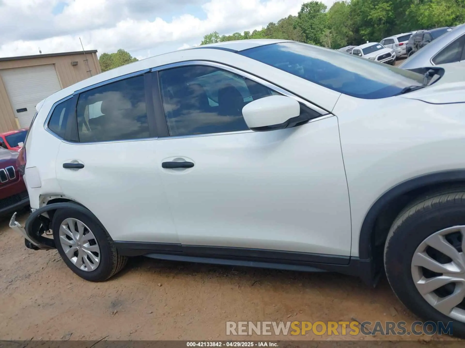 13 fotografías del automóvil dañado KNMAT2MV0LP521440 NISSAN ROGUE 2020