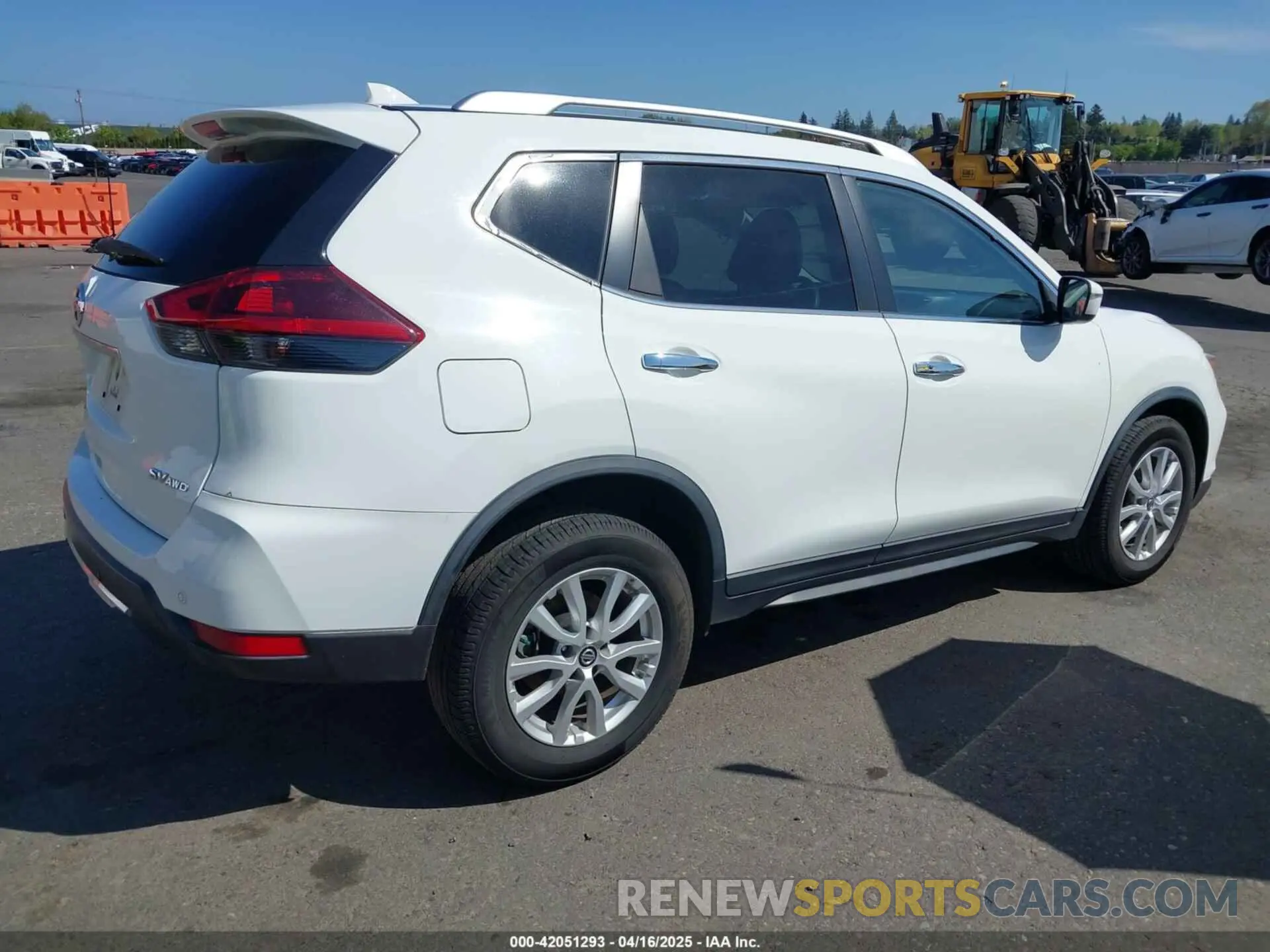 4 fotografías del automóvil dañado KNMAT2MV3LP506771 NISSAN ROGUE 2020