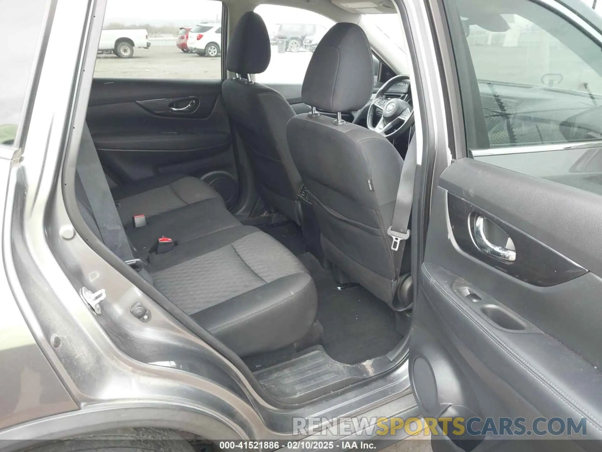 8 fotografías del automóvil dañado KNMAT2MV4LP504723 NISSAN ROGUE 2020