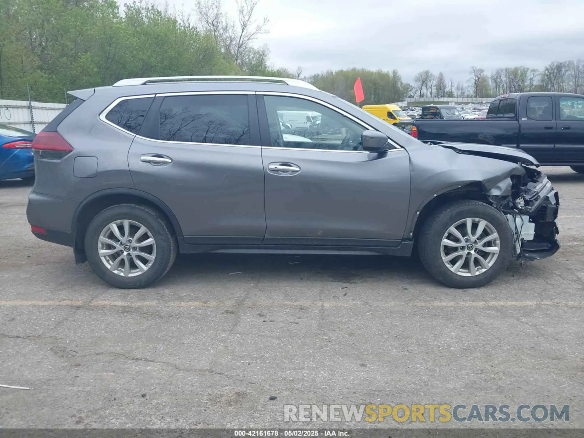 14 fotografías del automóvil dañado KNMAT2MV5LP505962 NISSAN ROGUE 2020