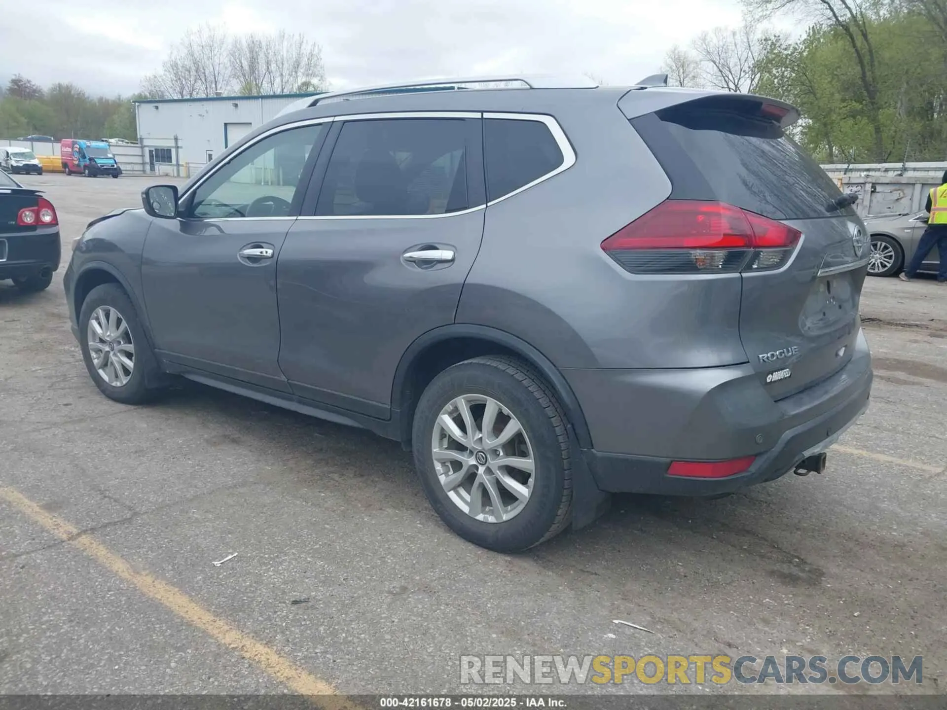 3 fotografías del automóvil dañado KNMAT2MV5LP505962 NISSAN ROGUE 2020