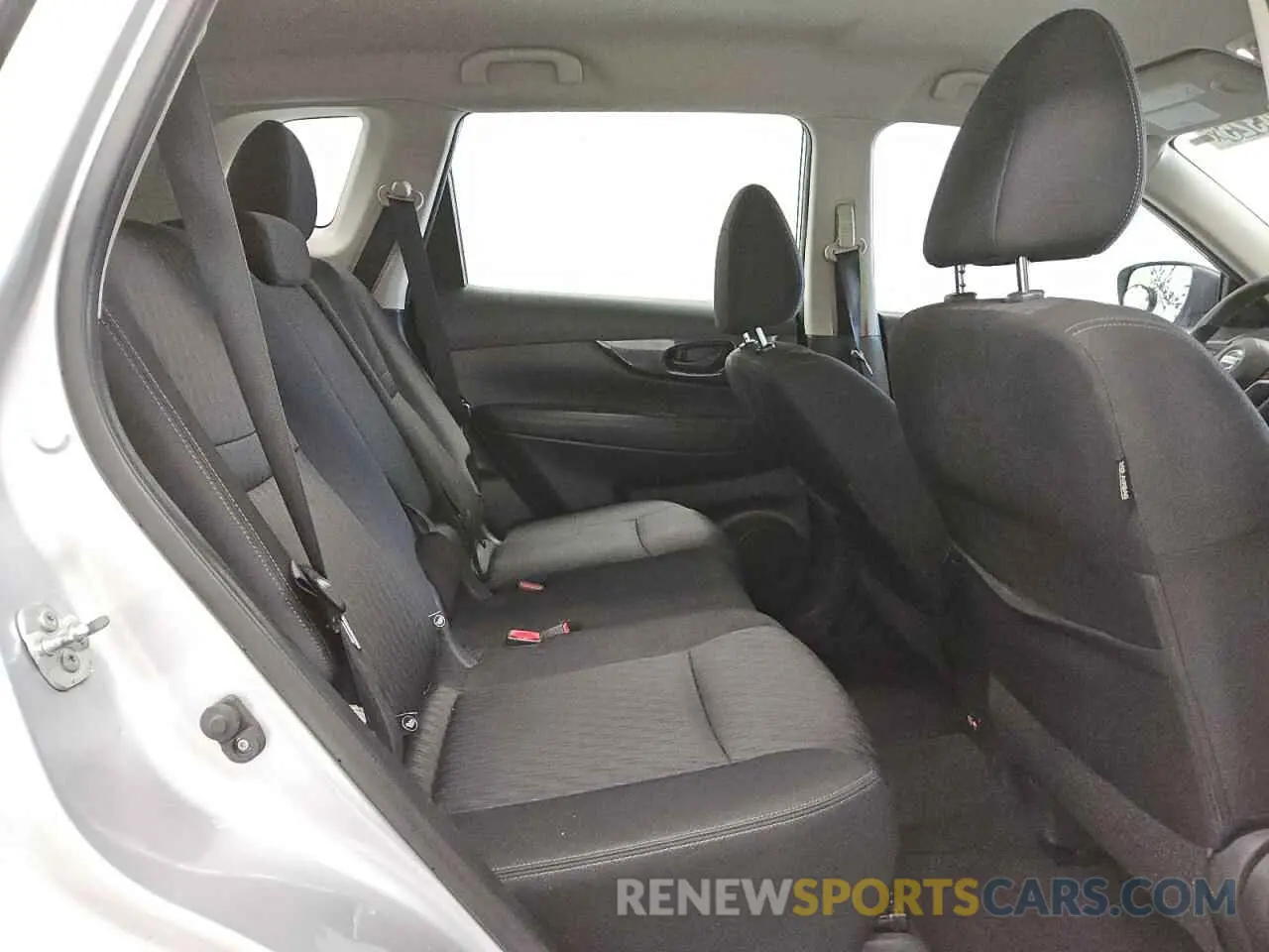 11 fotografías del automóvil dañado KNMAT2MV6LP523418 NISSAN ROGUE 2020