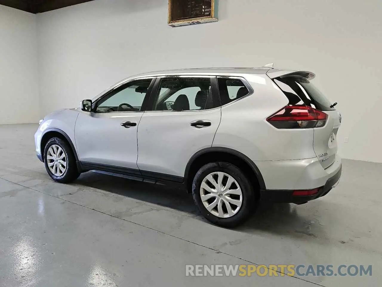2 fotografías del automóvil dañado KNMAT2MV6LP523418 NISSAN ROGUE 2020