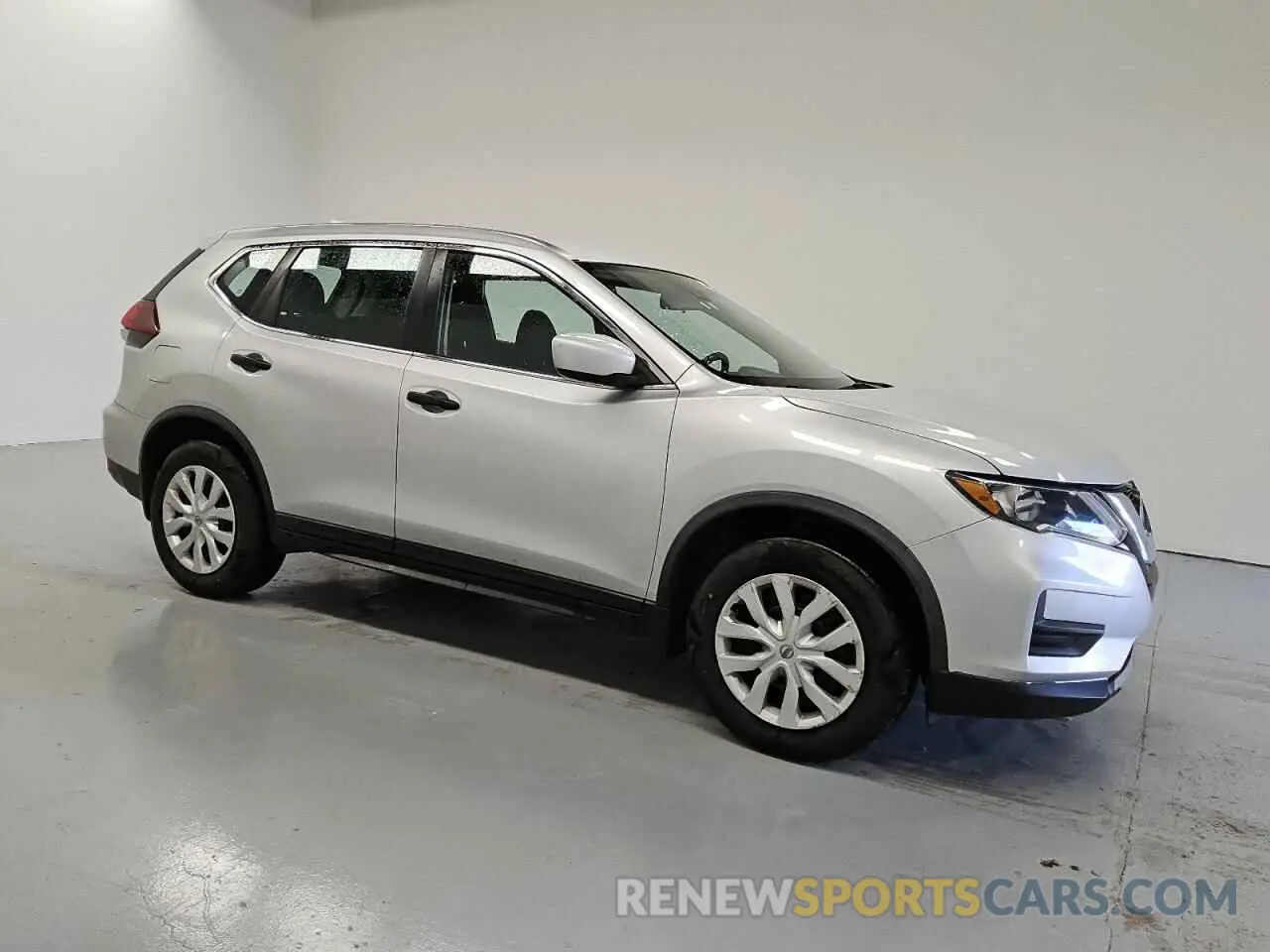 4 fotografías del automóvil dañado KNMAT2MV6LP523418 NISSAN ROGUE 2020