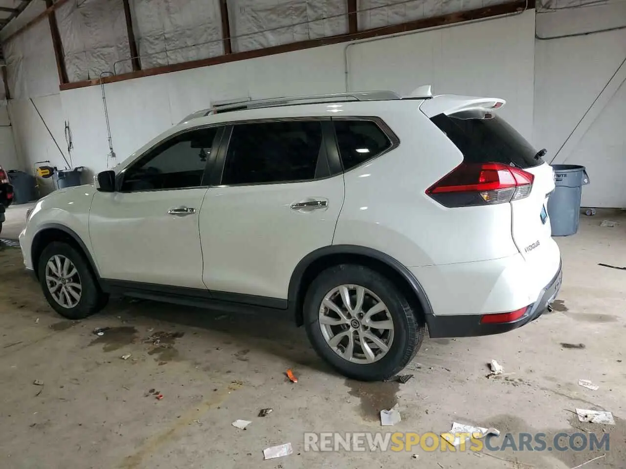 2 fotografías del automóvil dañado KNMAT2MV6LP524312 NISSAN ROGUE 2020