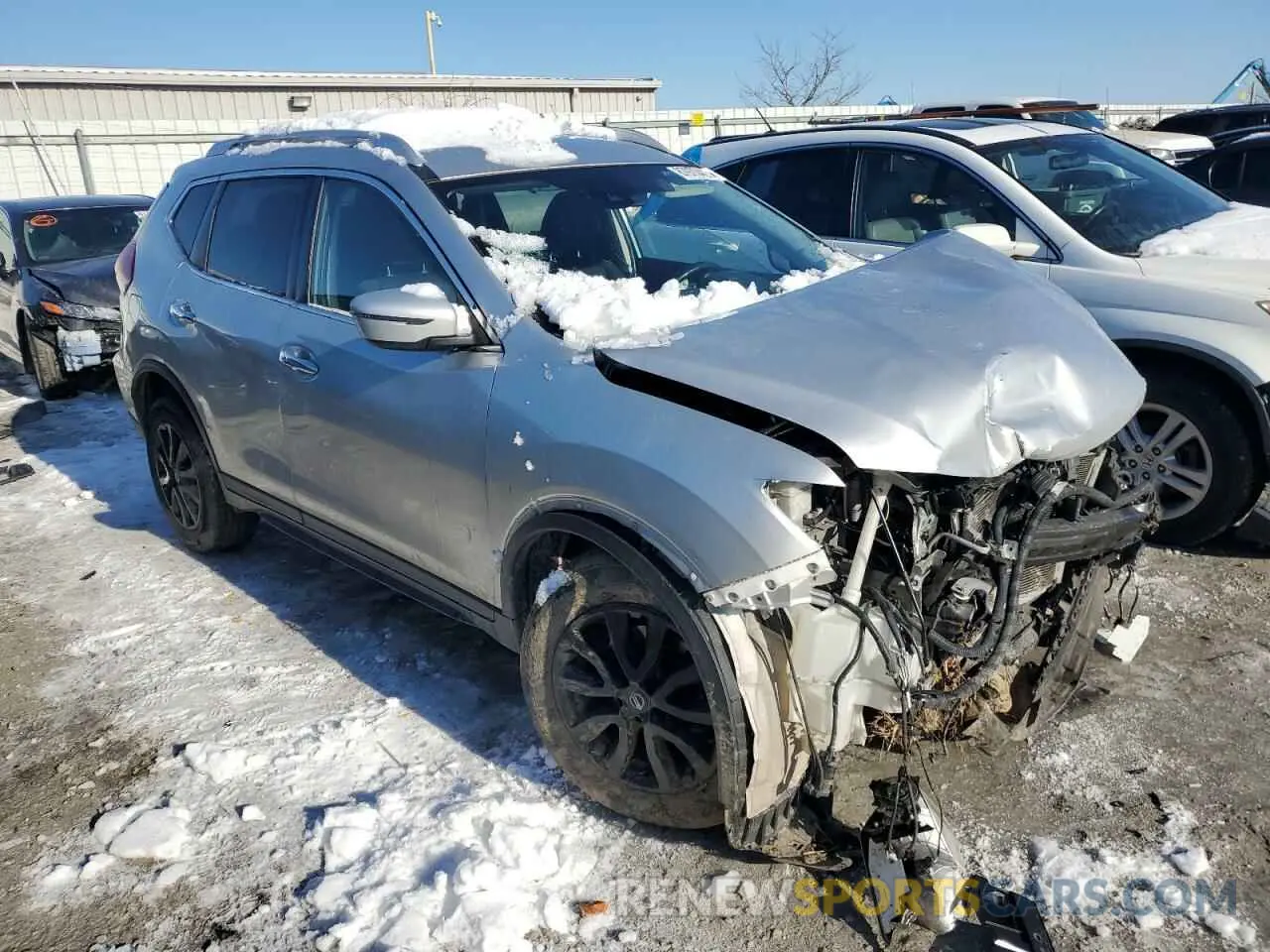 4 fotografías del automóvil dañado KNMAT2MV7LP509902 NISSAN ROGUE 2020