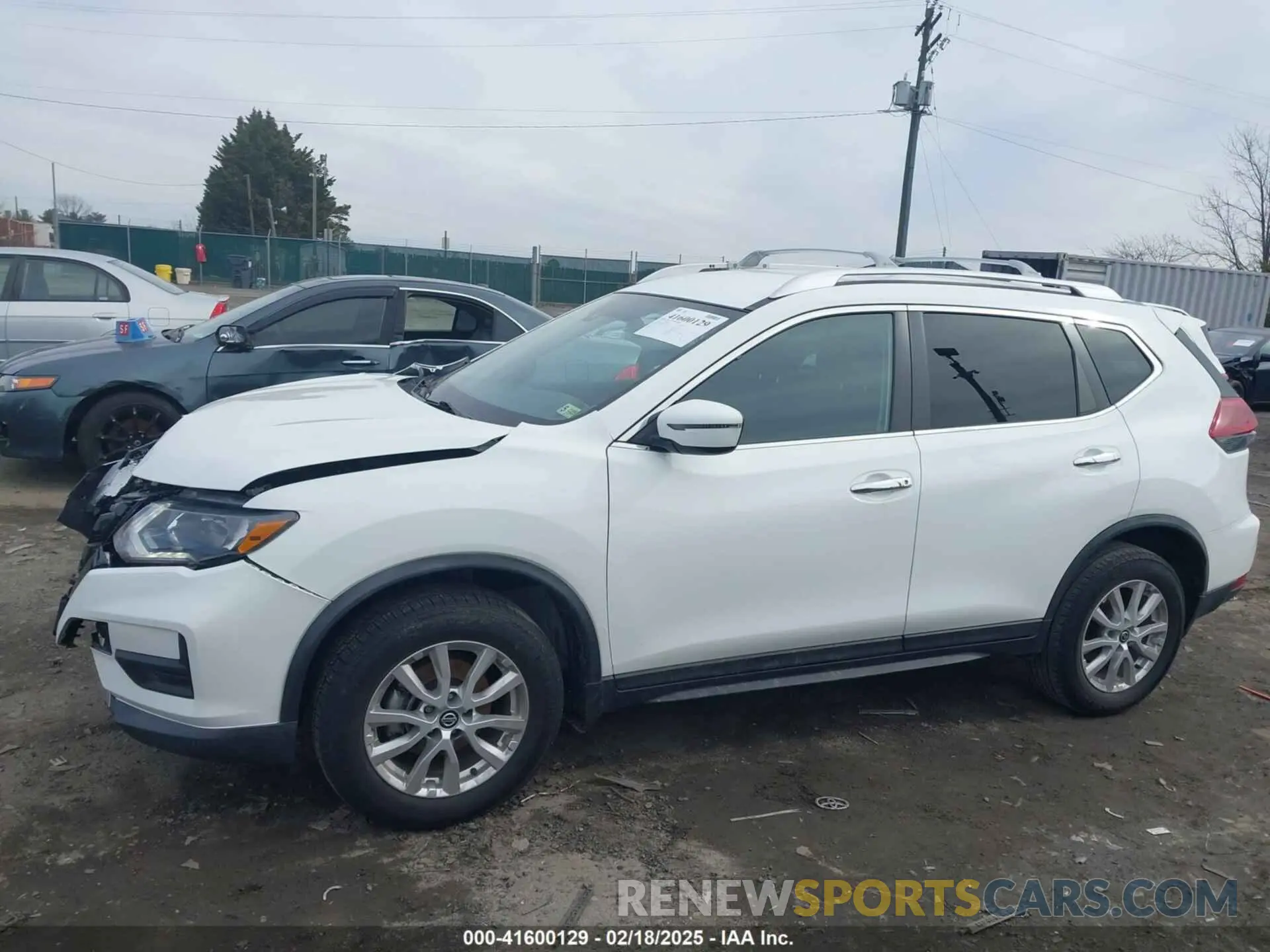 14 fotografías del automóvil dañado KNMAT2MV8LP504076 NISSAN ROGUE 2020
