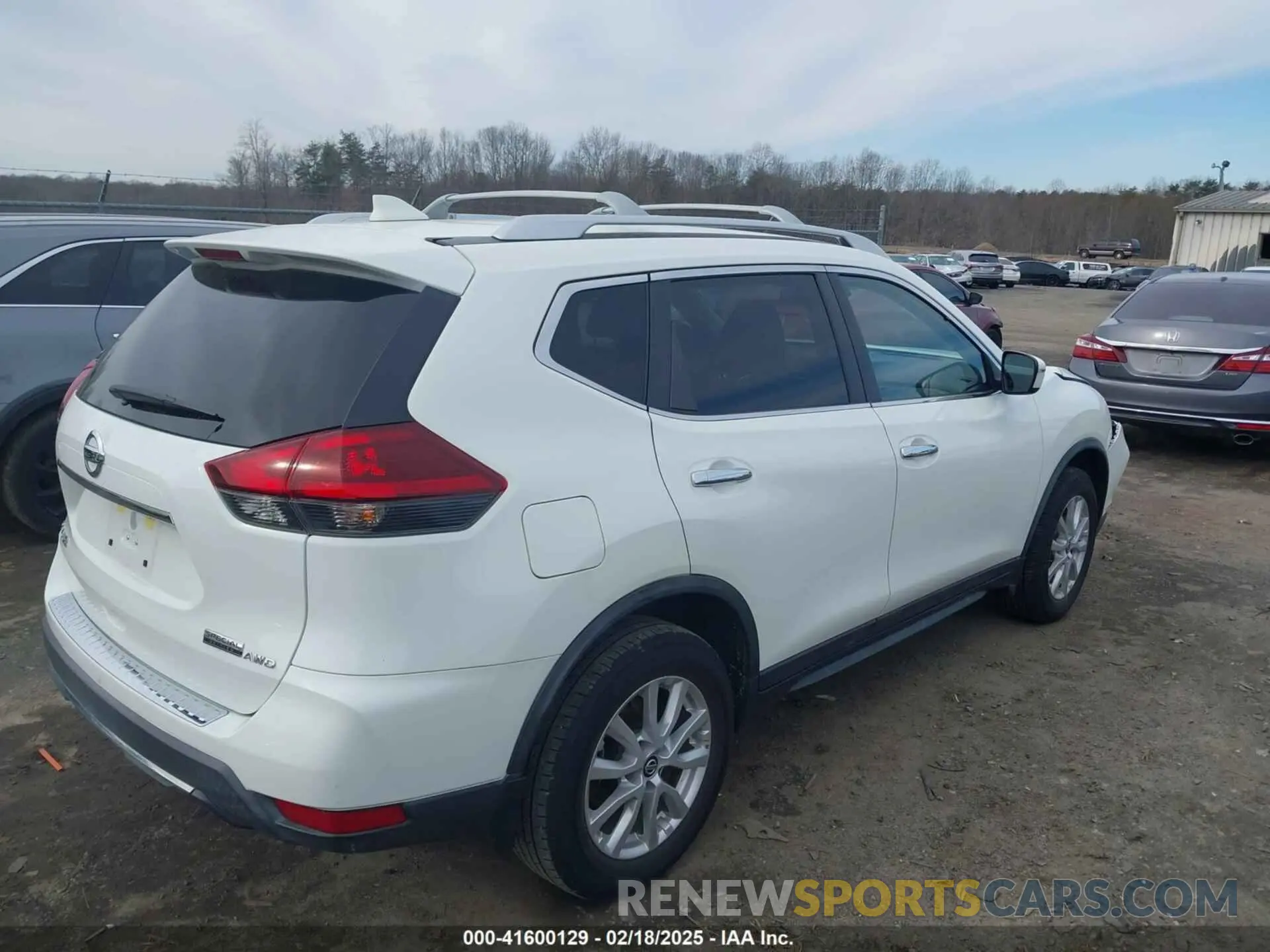 4 fotografías del automóvil dañado KNMAT2MV8LP504076 NISSAN ROGUE 2020