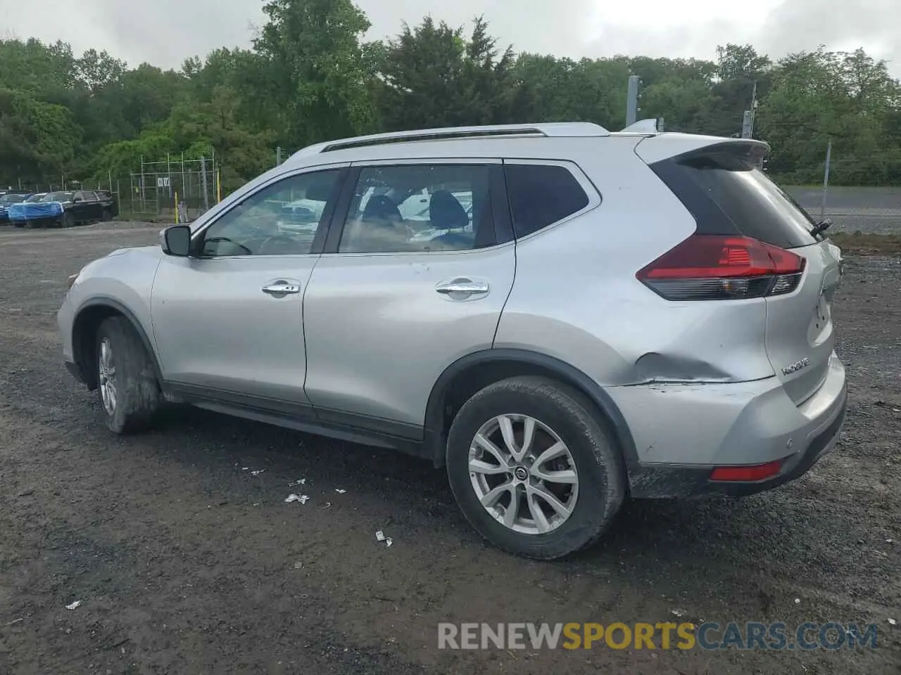 2 fotografías del automóvil dañado KNMAT2MV9LP521565 NISSAN ROGUE 2020