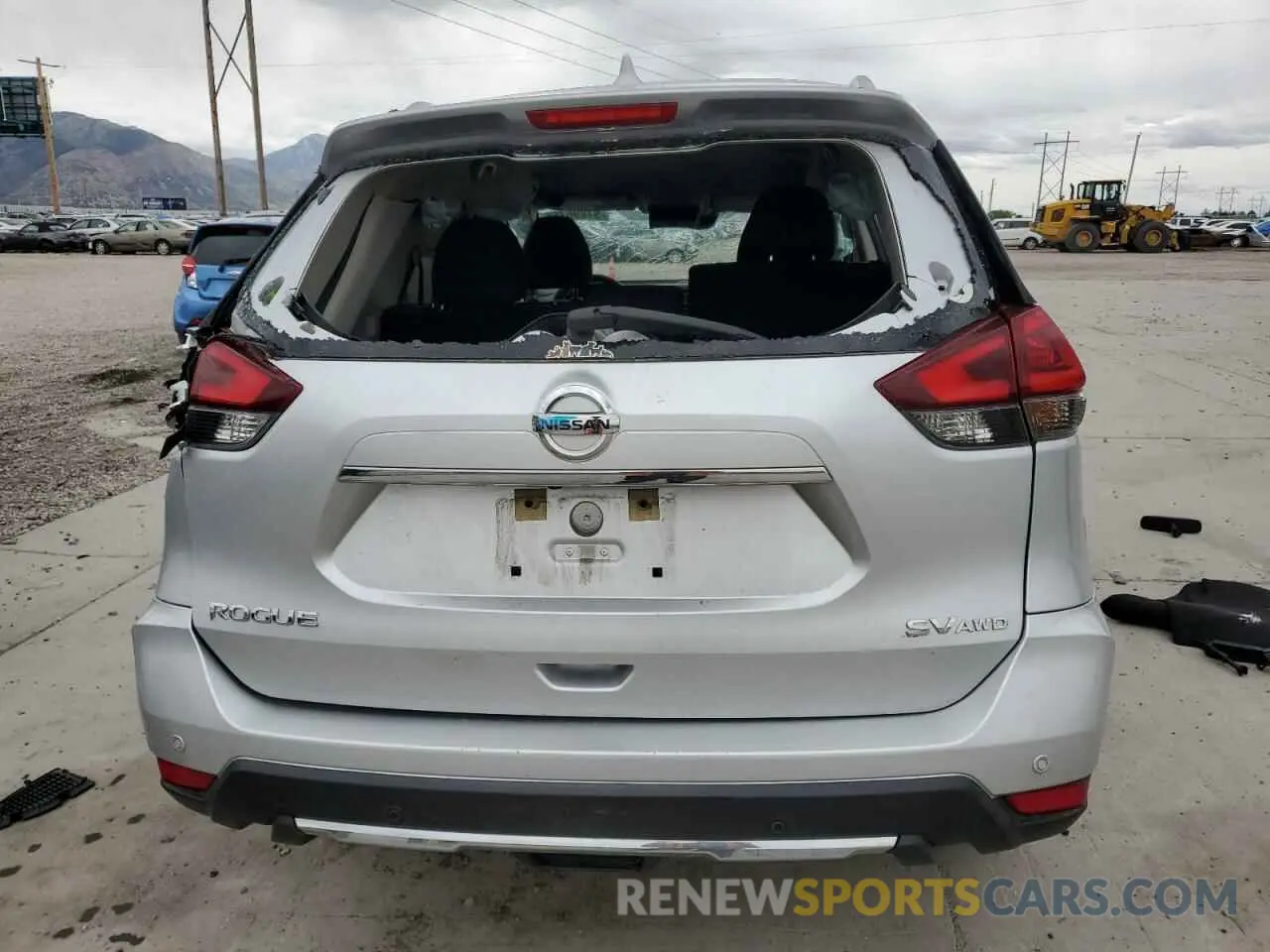 6 fotografías del automóvil dañado KNMAT2MVXLP511675 NISSAN ROGUE 2020