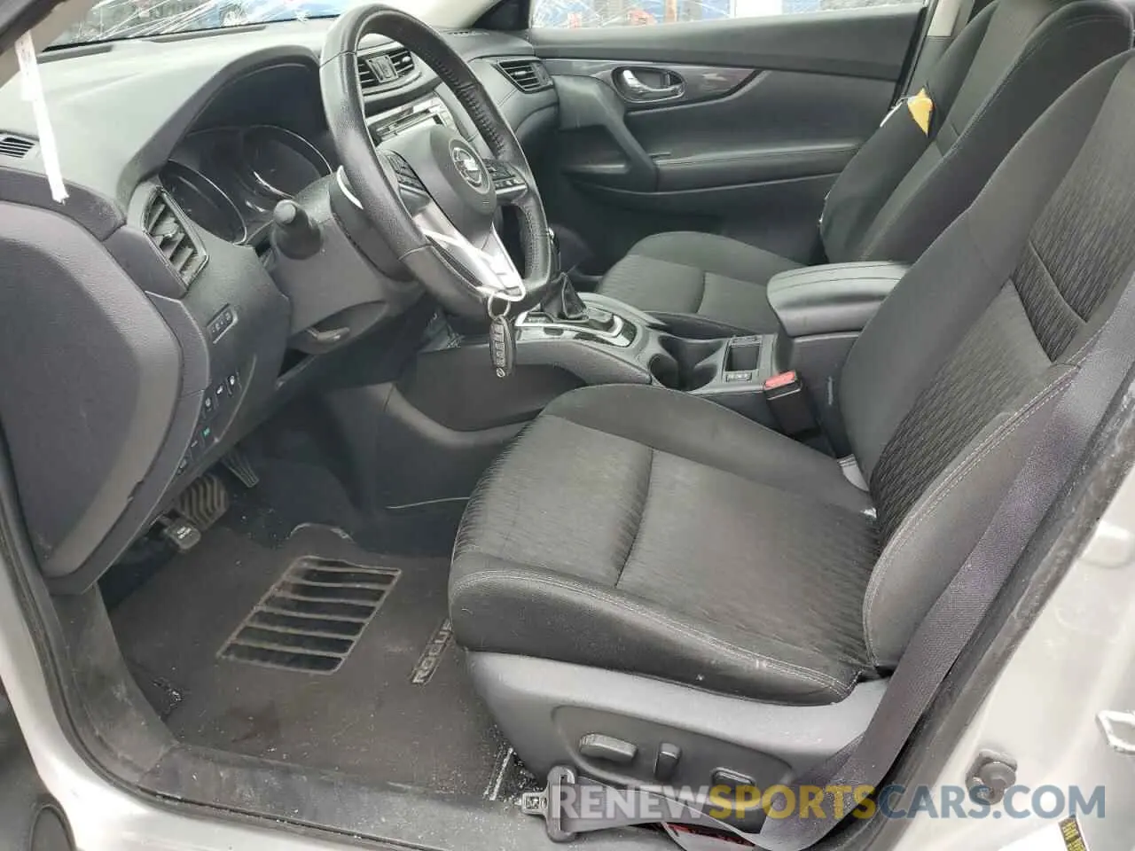 7 fotografías del automóvil dañado KNMAT2MVXLP511675 NISSAN ROGUE 2020