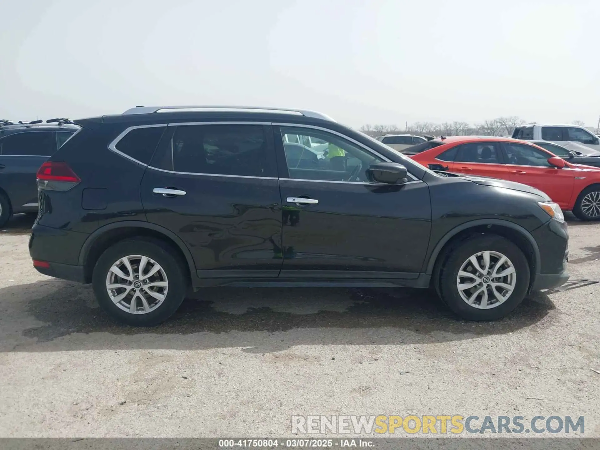 13 fotografías del automóvil dañado KNMAT2MVXLP539587 NISSAN ROGUE 2020