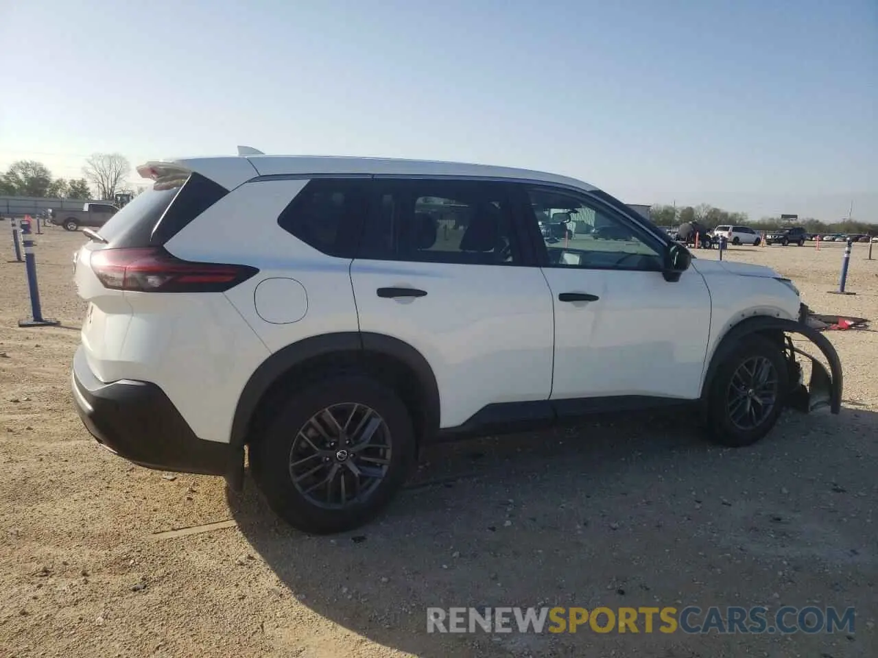 3 fotografías del automóvil dañado 5N1AT3AA1MC801475 NISSAN ROGUE 2021