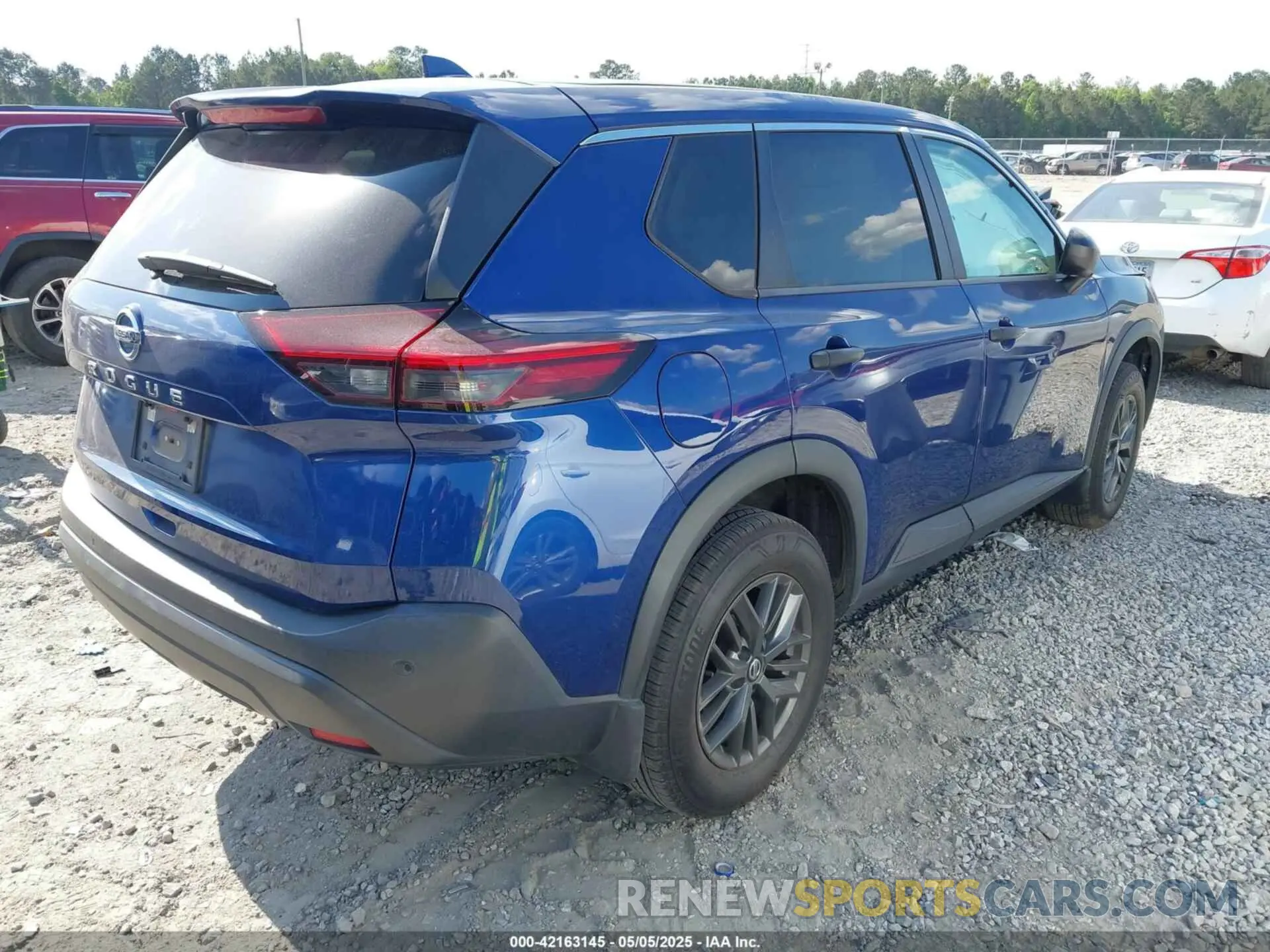 4 fotografías del automóvil dañado 5N1AT3AA1MC835660 NISSAN ROGUE 2021