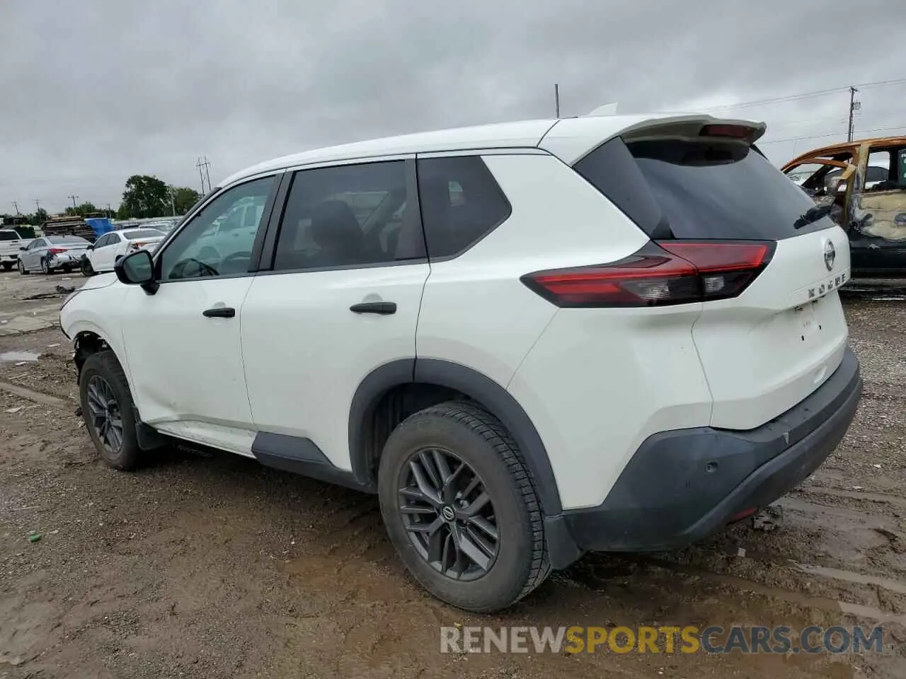 2 fotografías del automóvil dañado 5N1AT3AA4MC725654 NISSAN ROGUE 2021