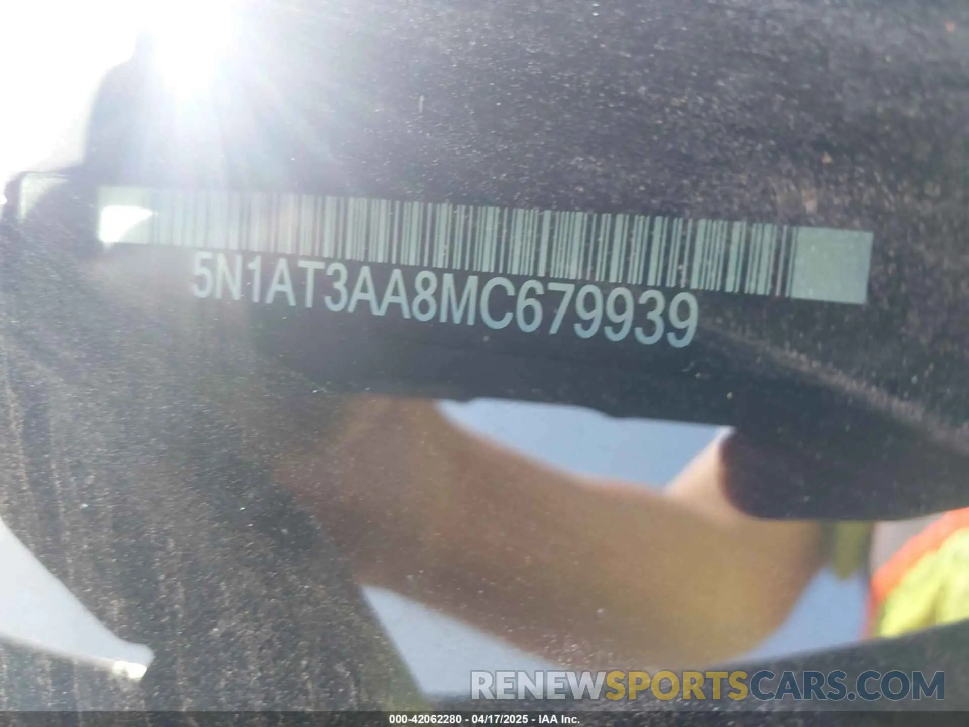9 fotografías del automóvil dañado 5N1AT3AA8MC679939 NISSAN ROGUE 2021
