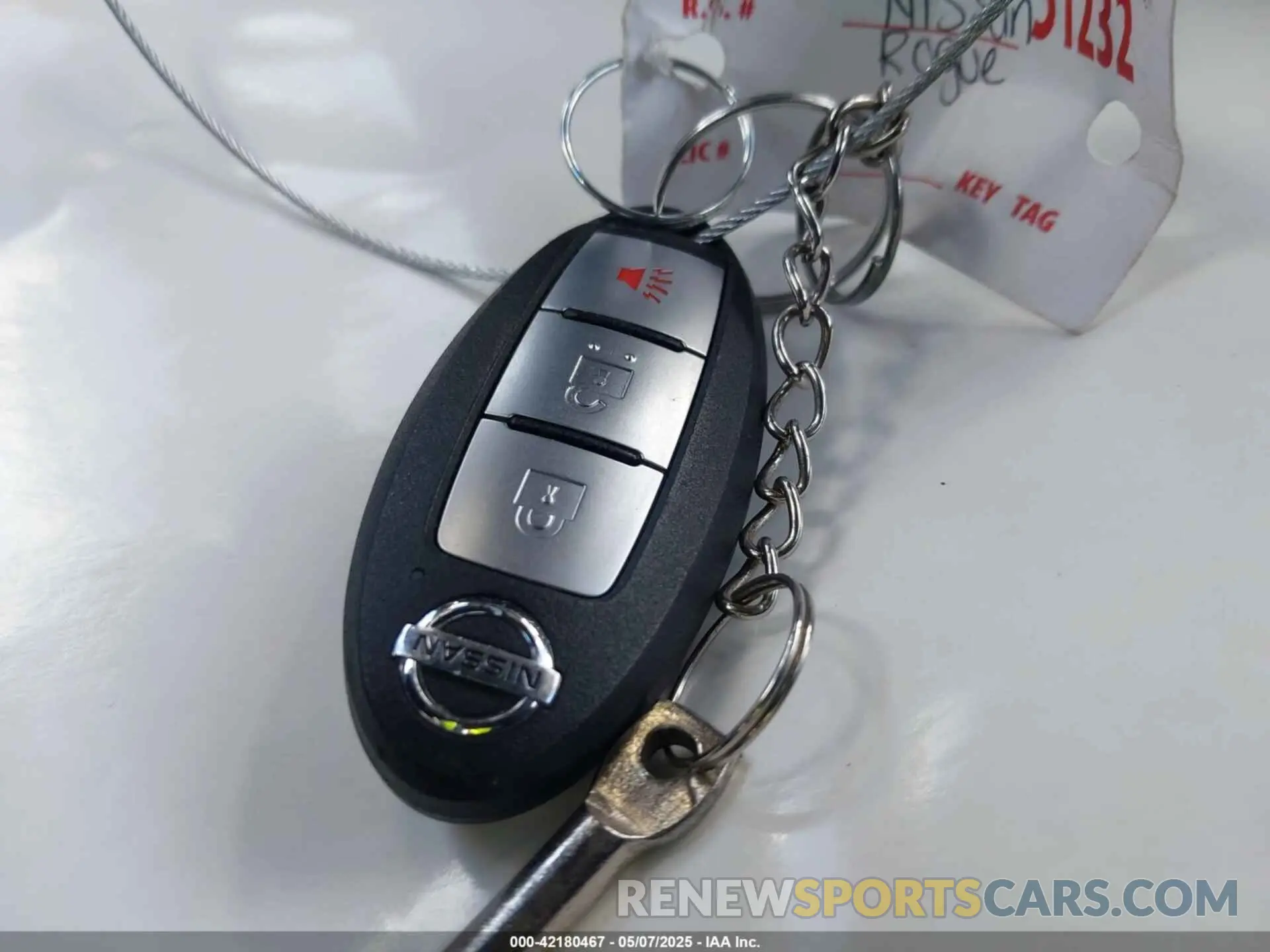 11 fotografías del automóvil dañado 5N1AT3AB2MC688421 NISSAN ROGUE 2021